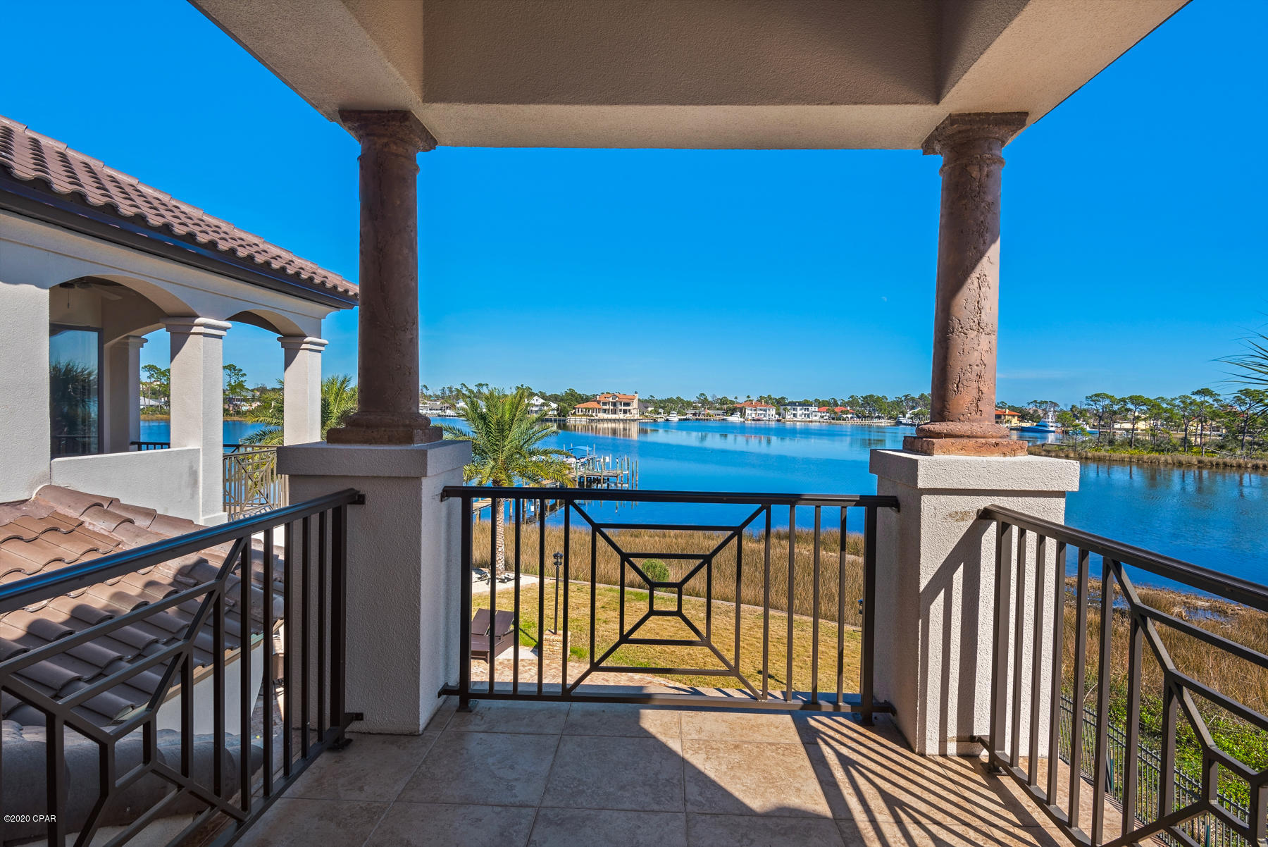 Finisterre - Residential