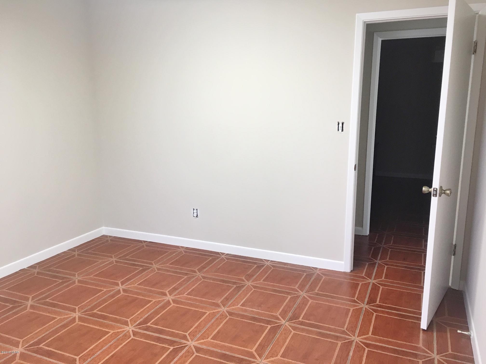 [No Recorded Subdiv] - Commercial Lease