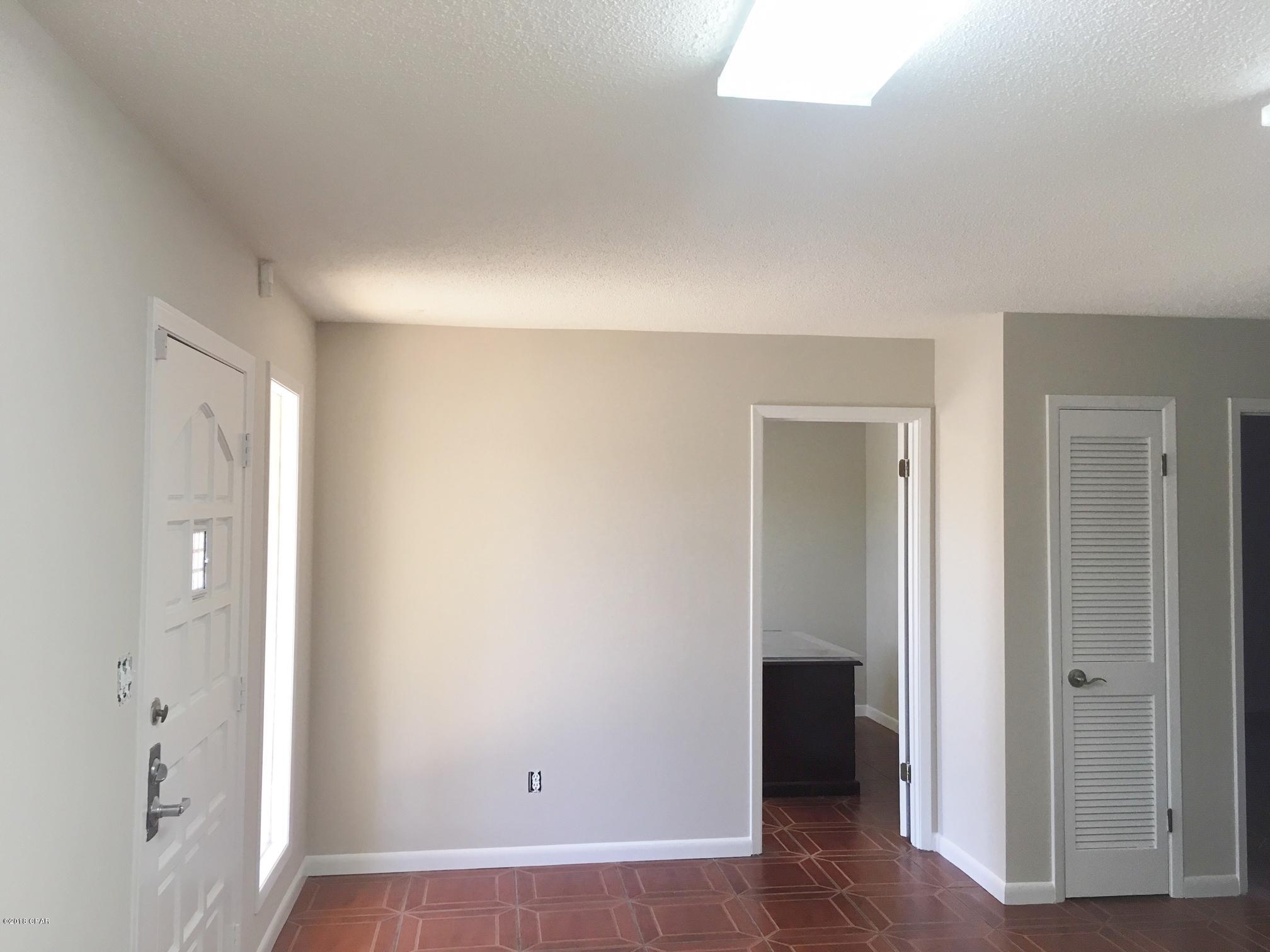 [No Recorded Subdiv] - Commercial Lease