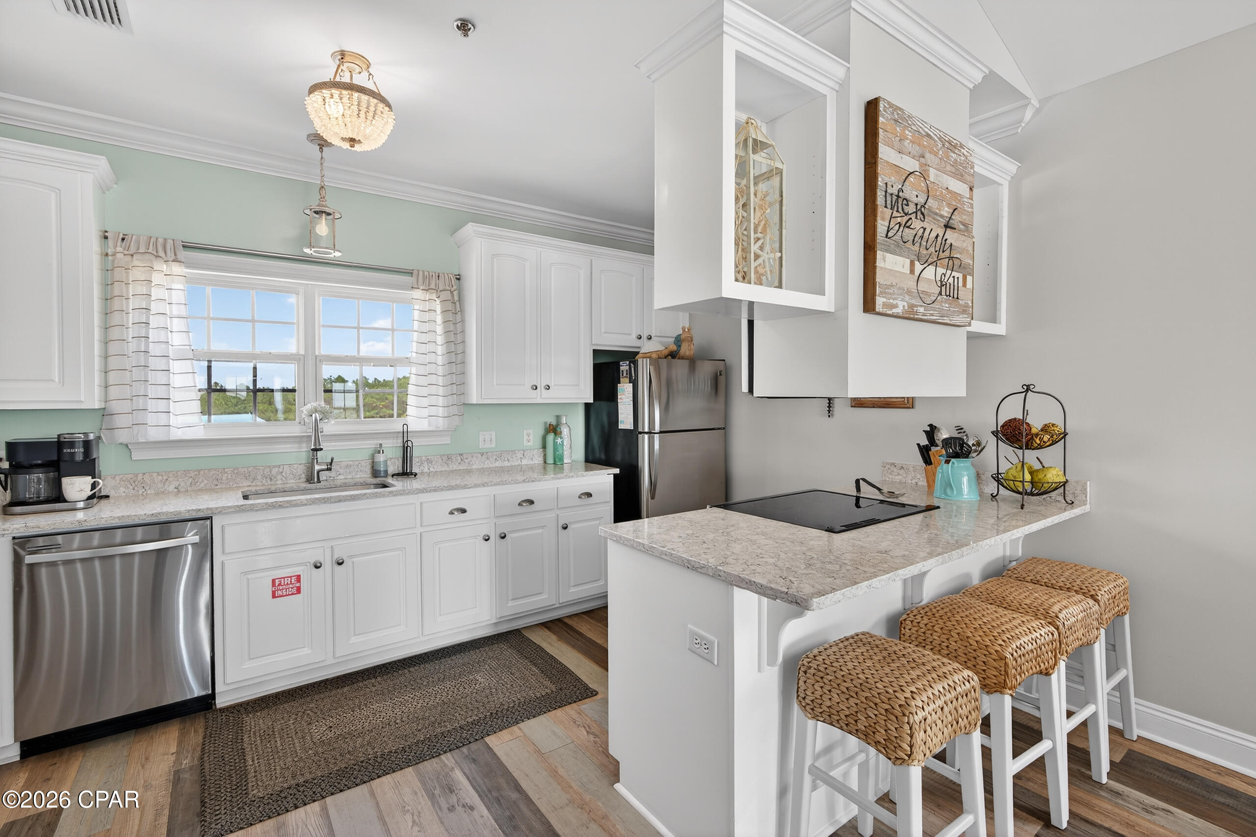 Summer Towne Cottage Condo Ph II - Residential