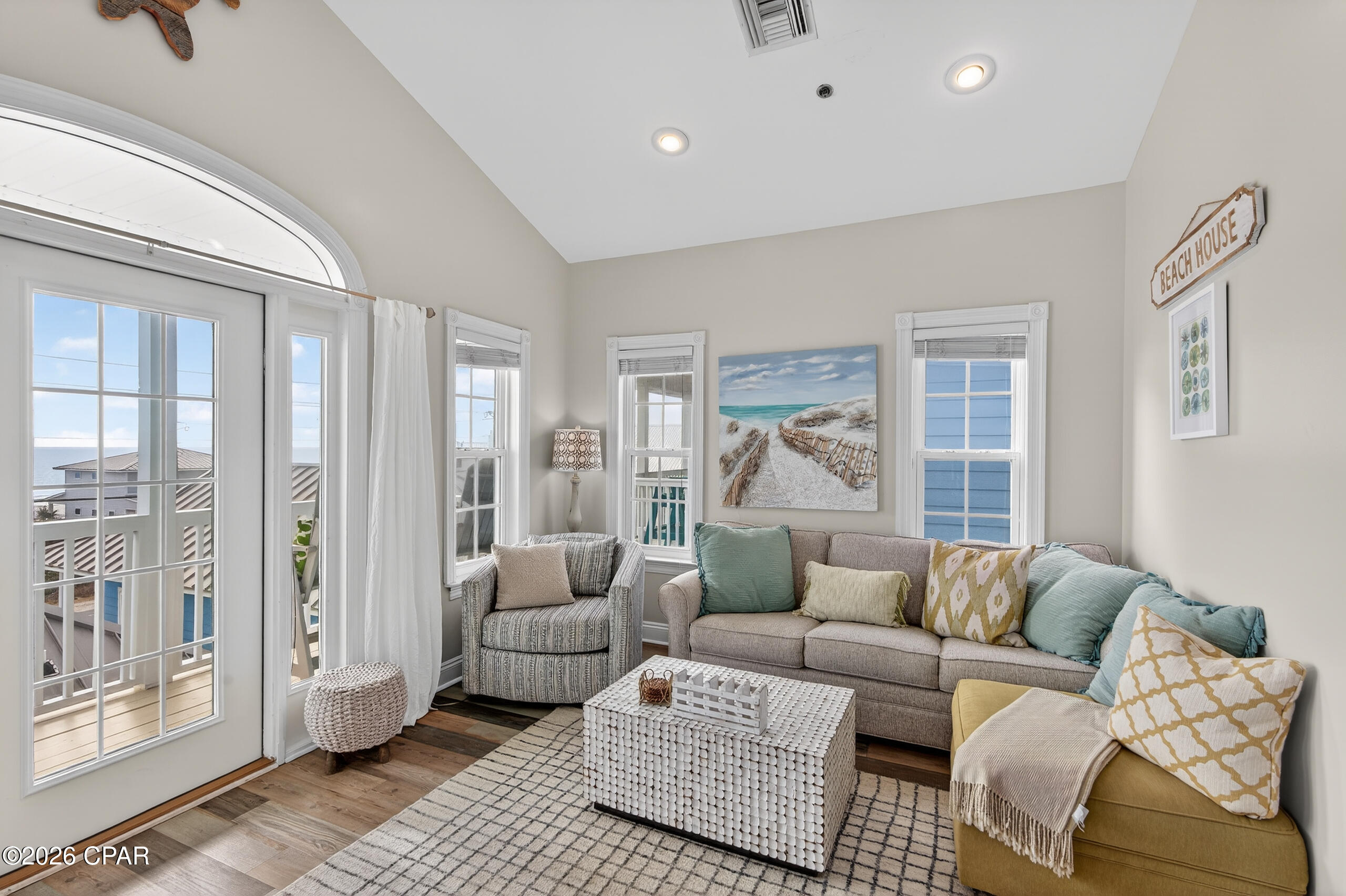 Summer Towne Cottage Condo Ph II - Residential