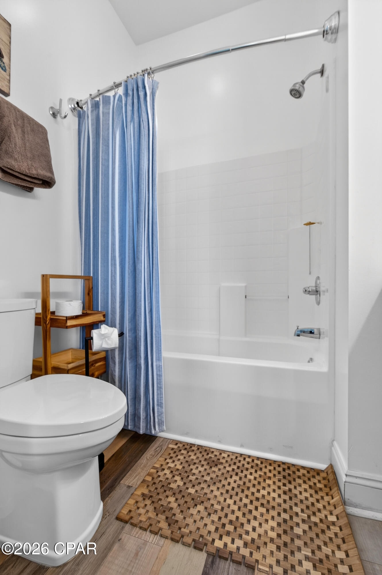 Summer Towne Cottage Condo Ph II - Residential