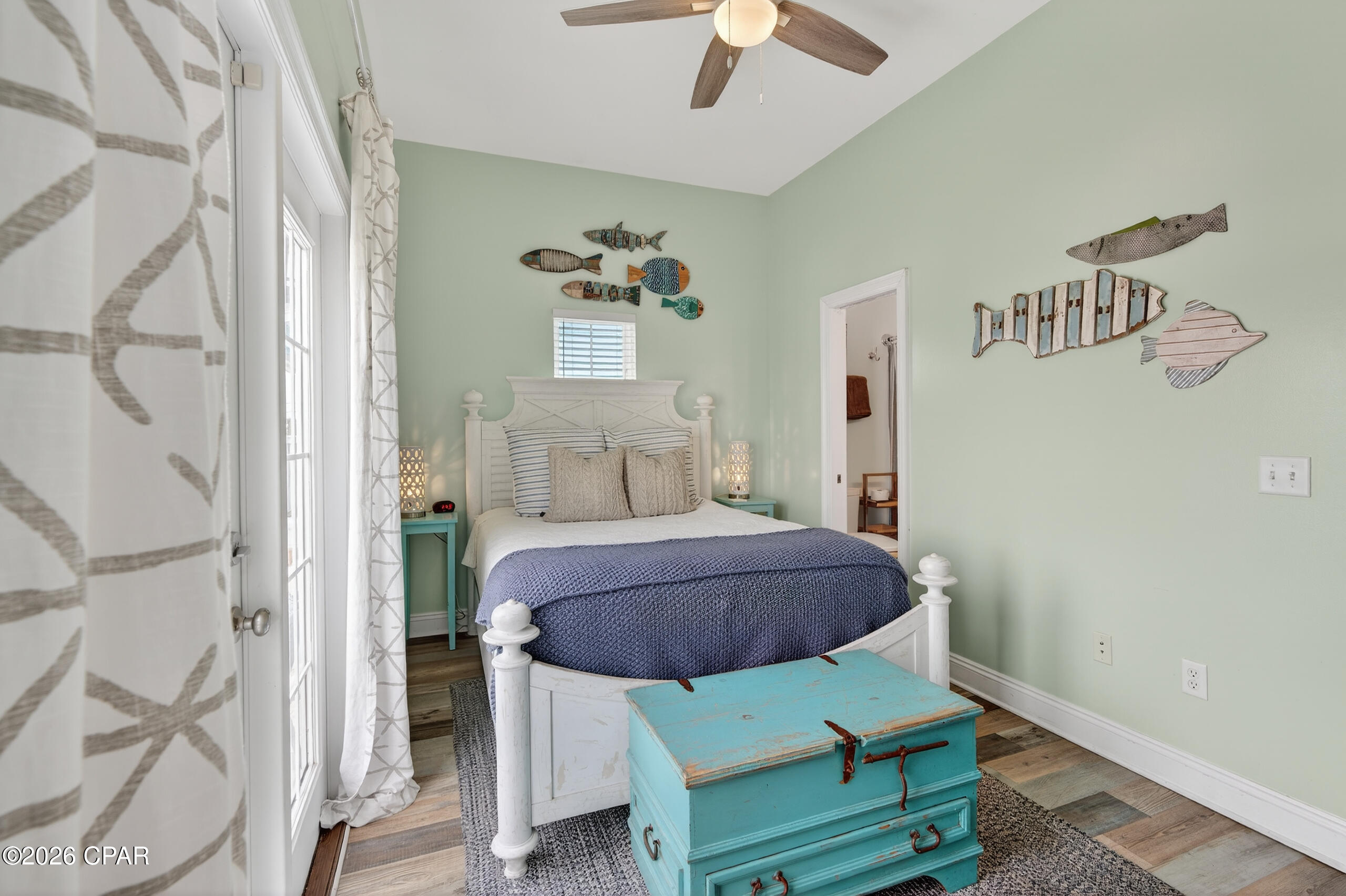 Summer Towne Cottage Condo Ph II - Residential