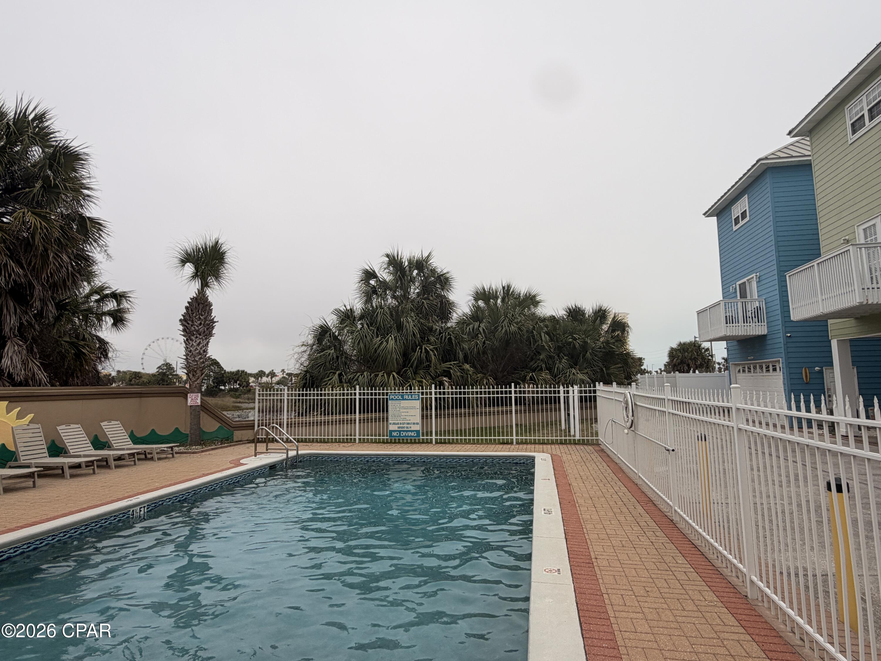 Summer Towne Cottage Condo Ph II - Residential