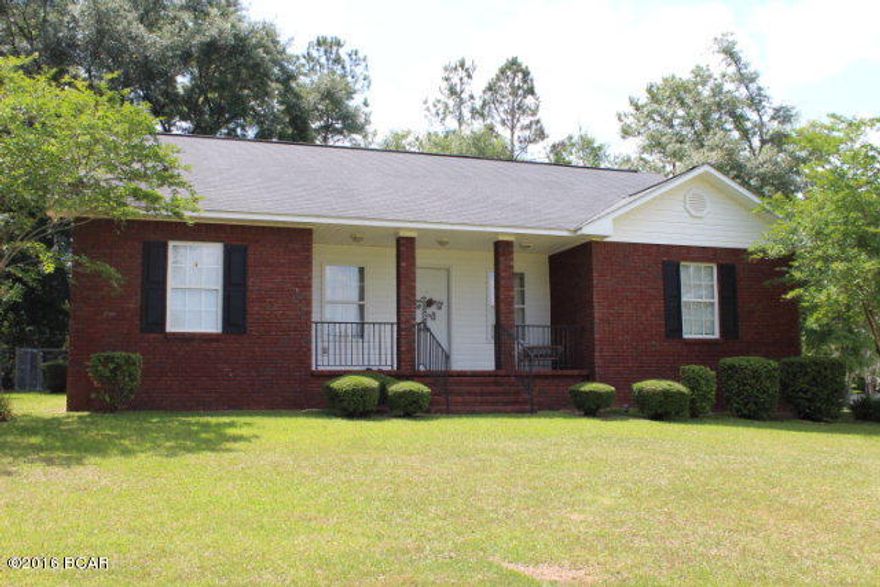 This is a very nice brick home in established neighborhood close to town, the MERE Project and local schools. This spacious split floor plan with an open kitchen, living and dining area is great for family functions and the kids. Has a two car garage with a concrete driveway and a shaded backyard for the enjoyment by everyone. This home is in move in condition and just waiting for the right family to come and get it. The front porch would be great for morning coffee or afternoon tea. This is on a nice lot and a nice home and is a MUST SEE!
