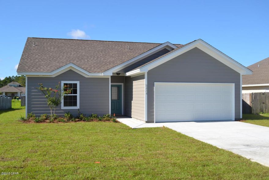 ''CURRENTLY UNDER CONTRACT, SELLER ACCEPTING BACKUP OFFERS''

Cozy new construction home, This home has so much to offer from spacious open floor plan, Stainless steel appliances, There is a great yard that is fenced which is a rare find for new construction. This home is close to Tyndall AFB and is ready for a new family This is not one you want to miss out on