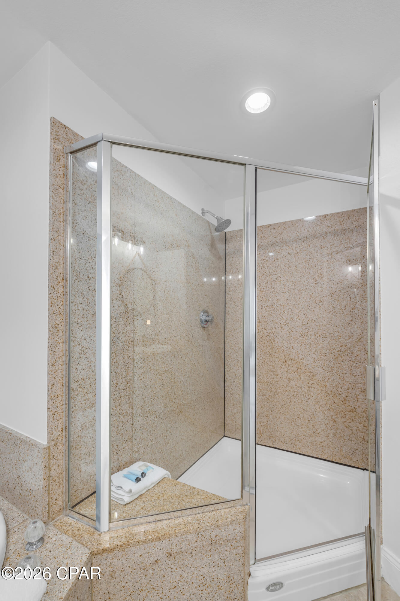 Laketown Wharf - Residential