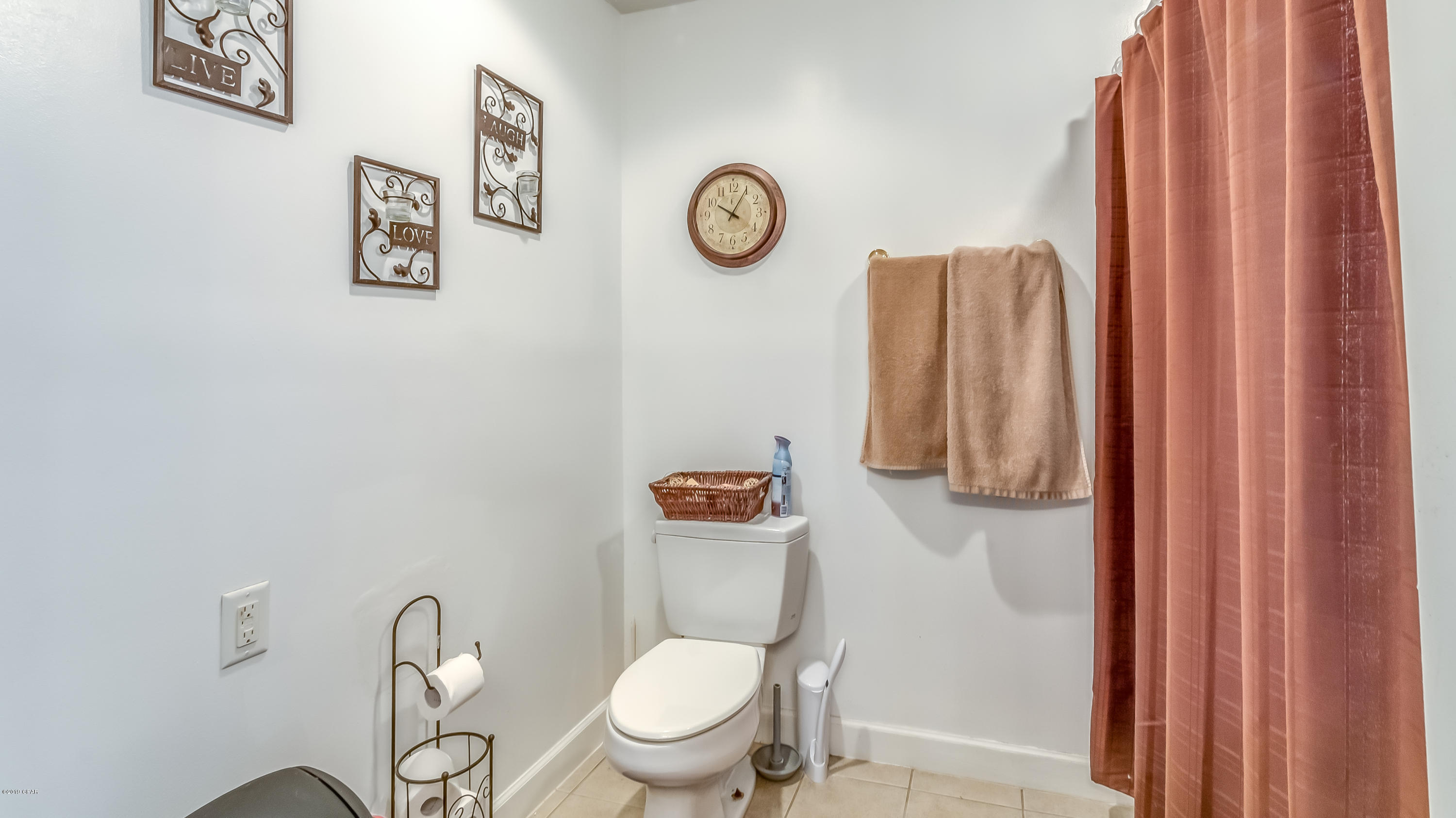 Bay Park Manor - Residential