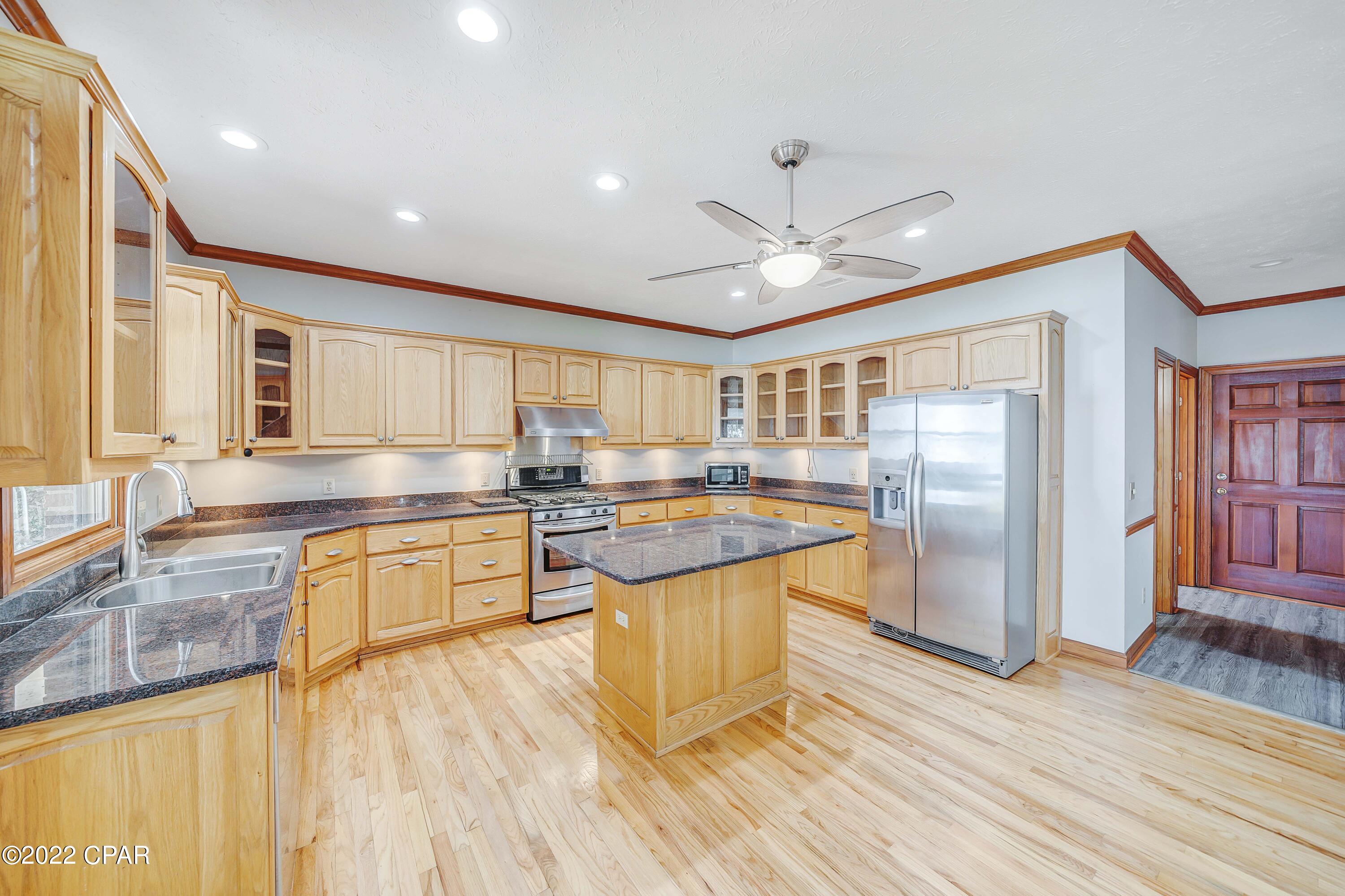 Deer Point Lake - Residential