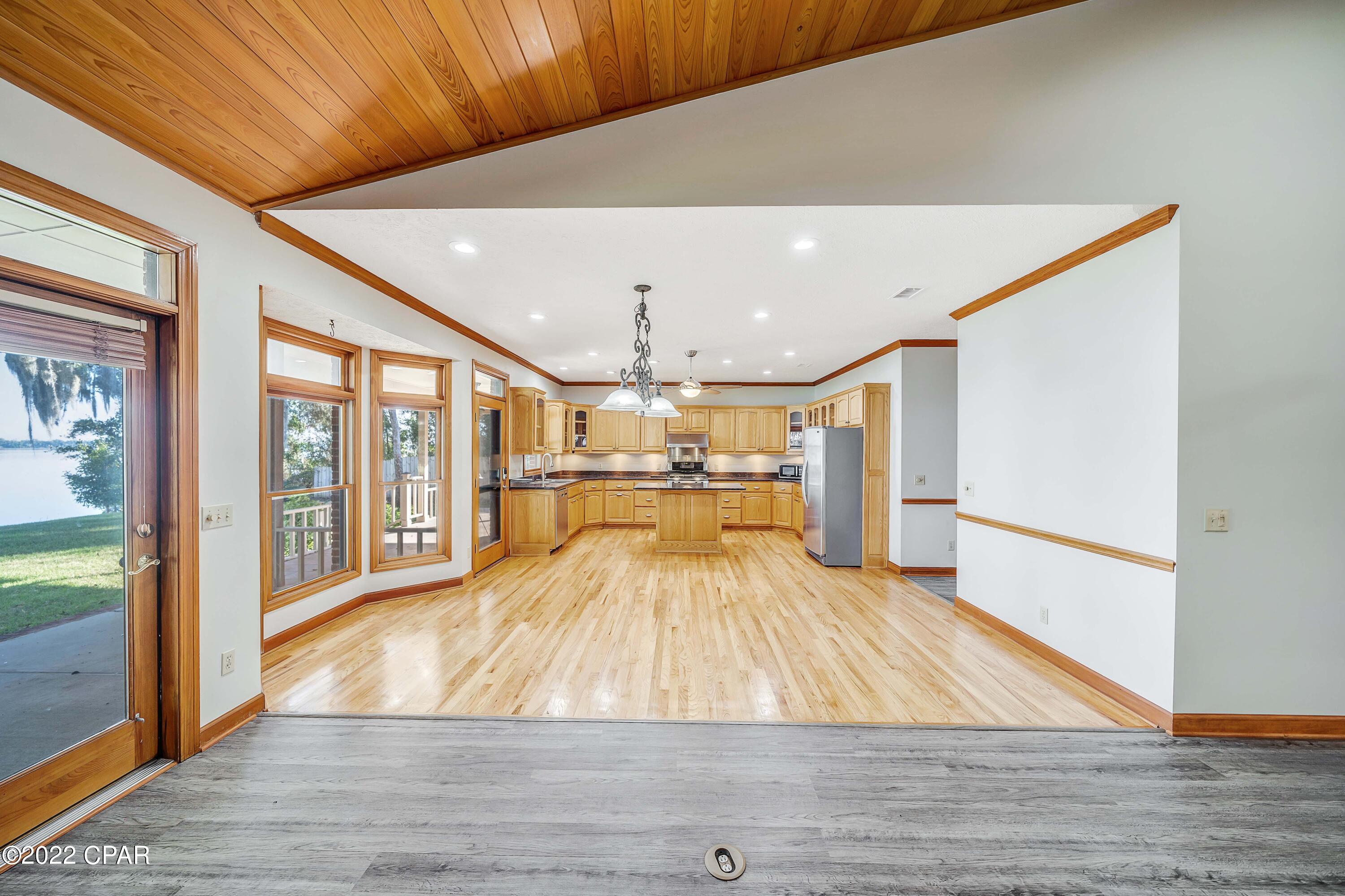 Deer Point Lake - Residential