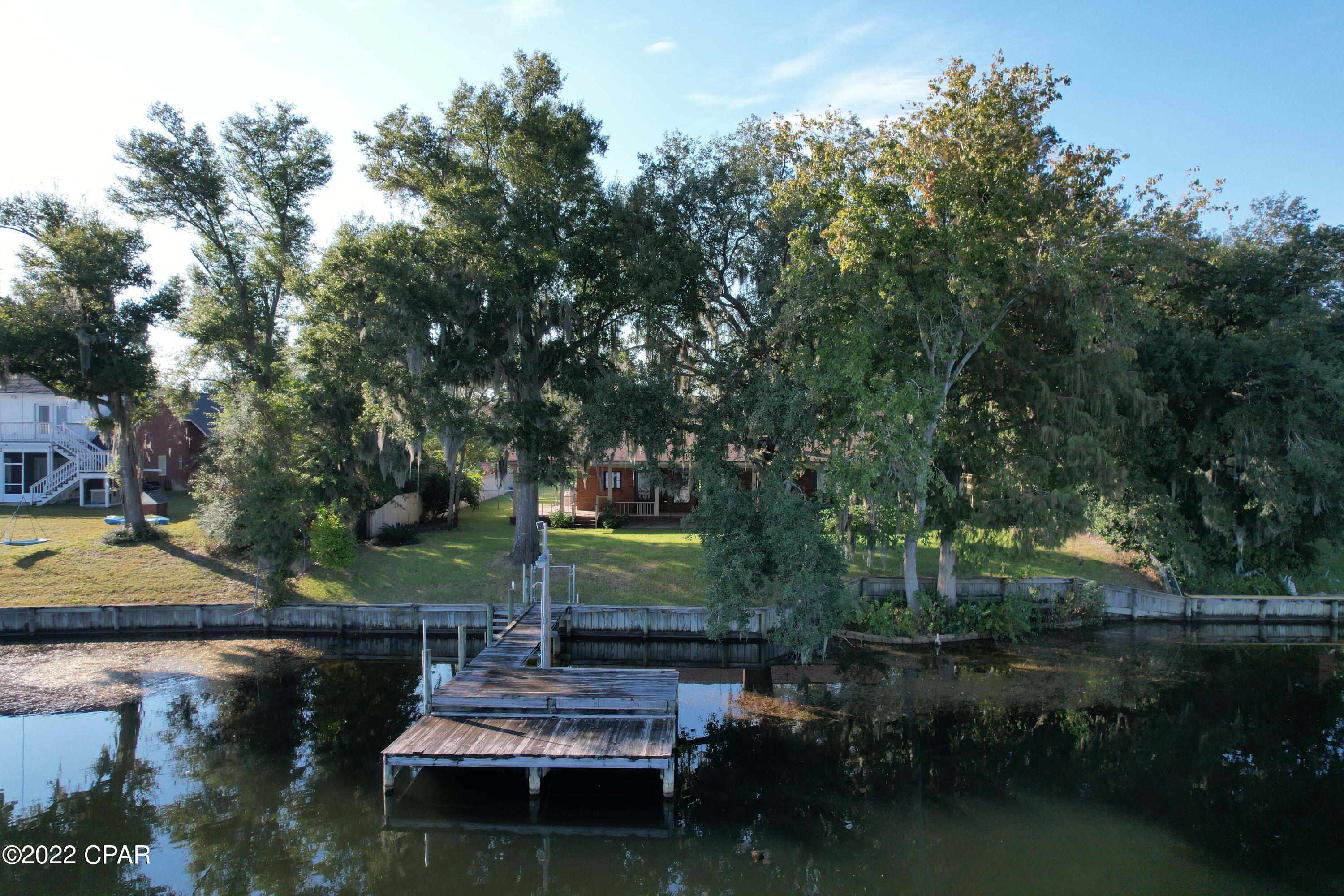 Deer Point Lake - Residential
