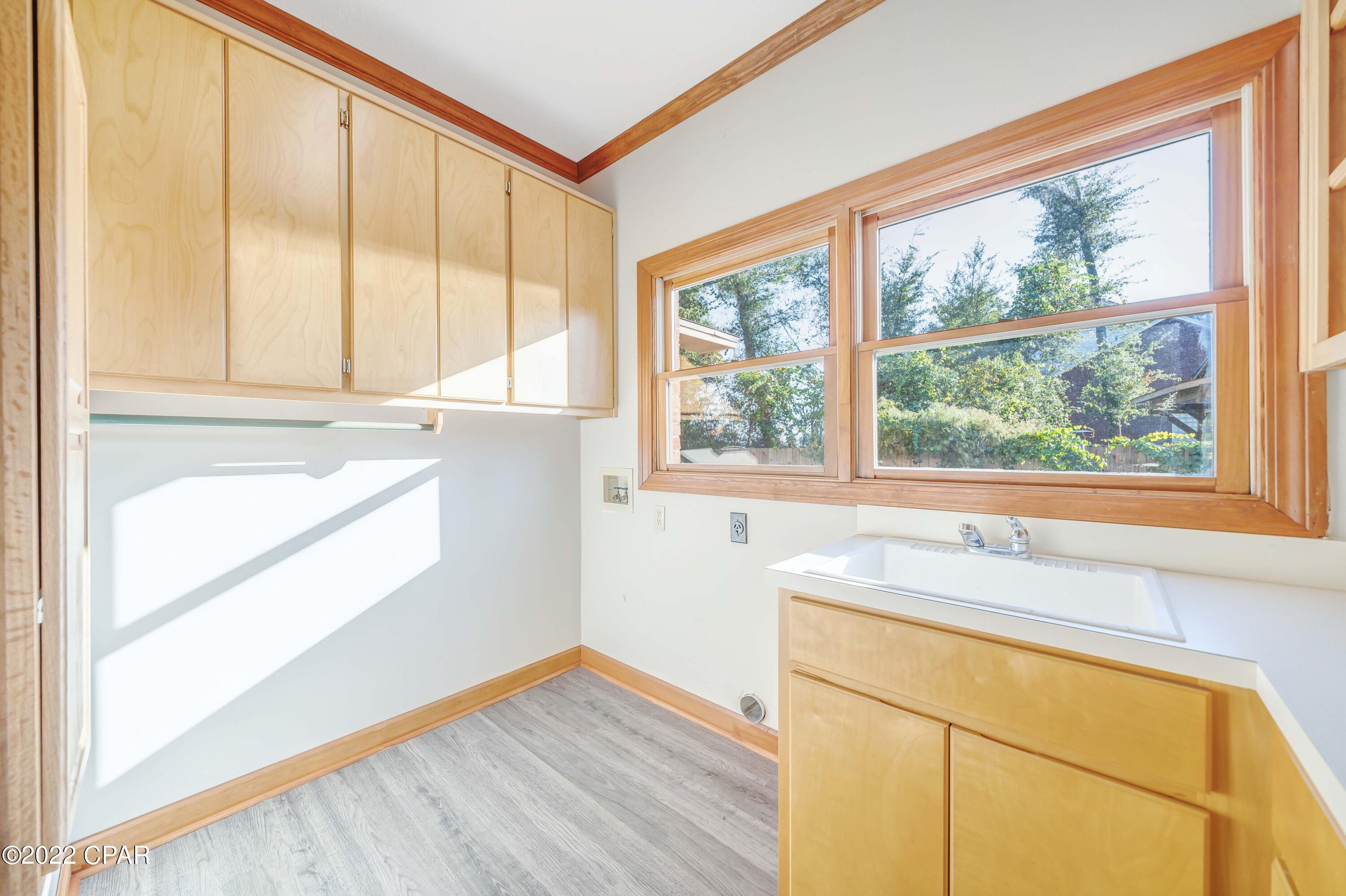 Deer Point Lake - Residential