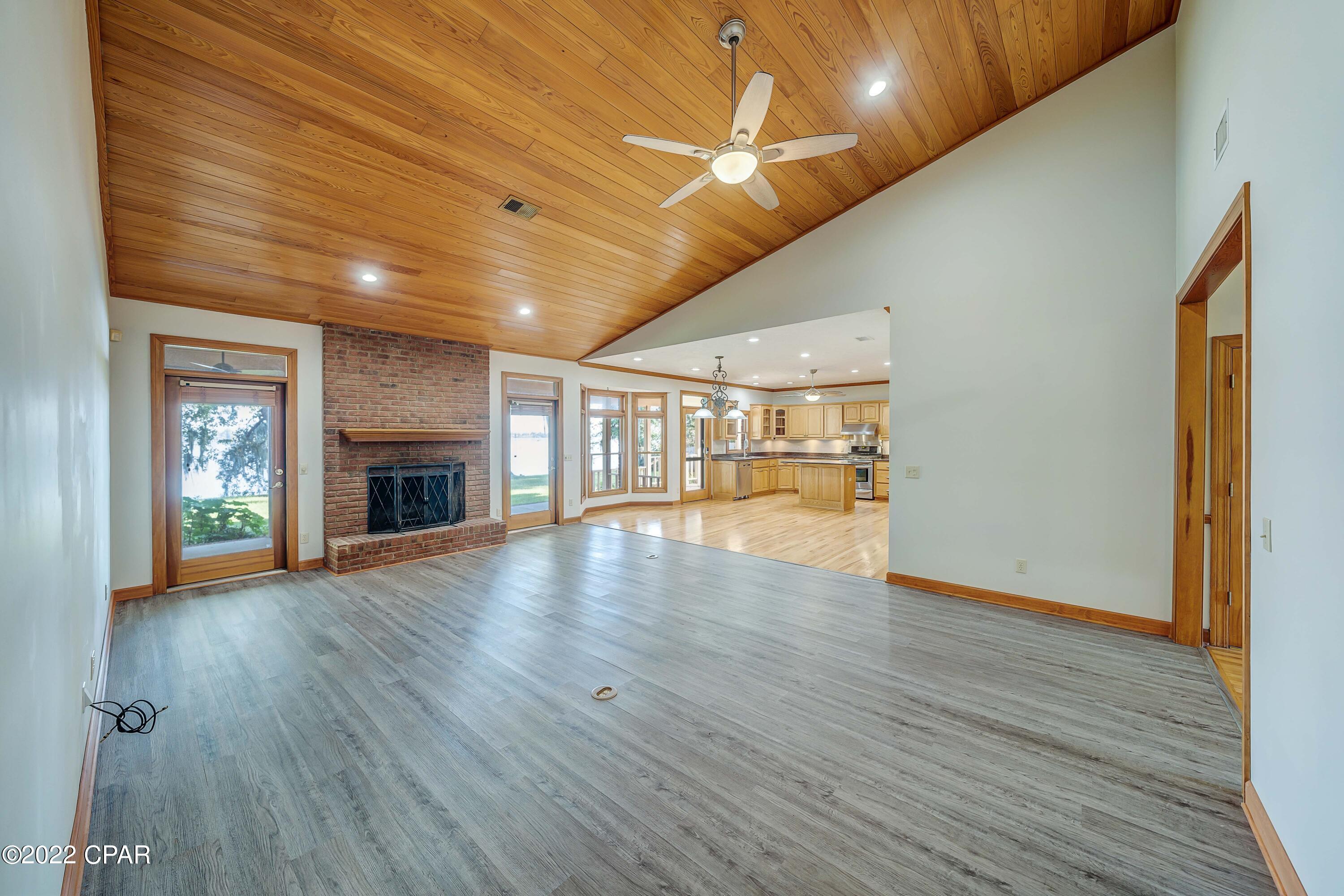 Deer Point Lake - Residential