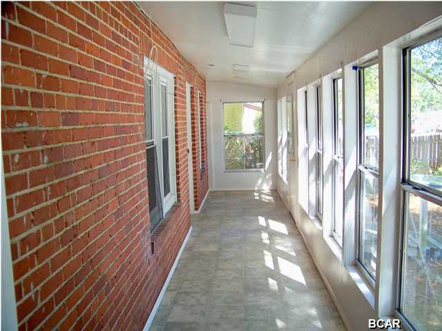 Oakland Terrace Add - Residential