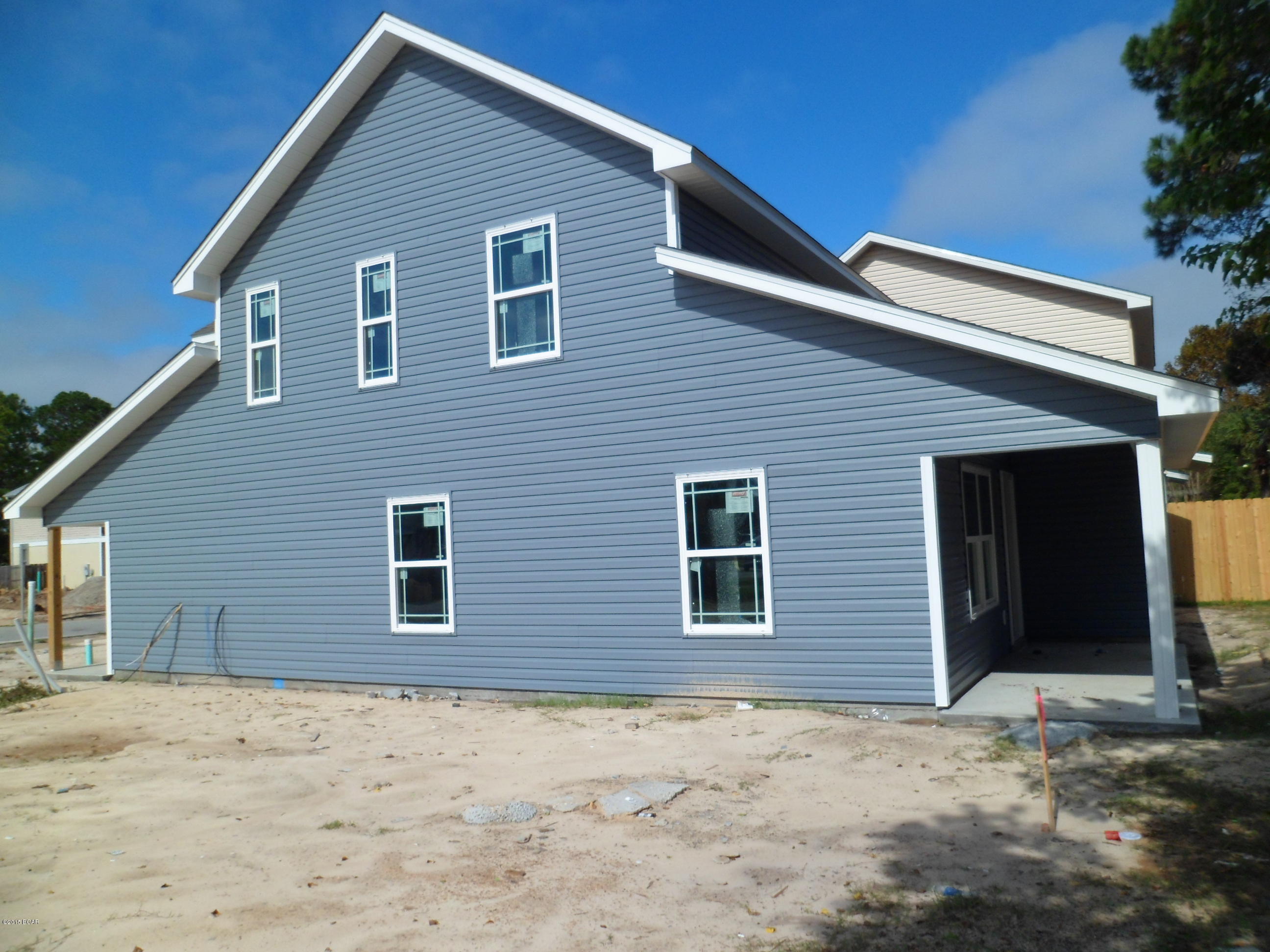 Hidden Lagoon - Residential