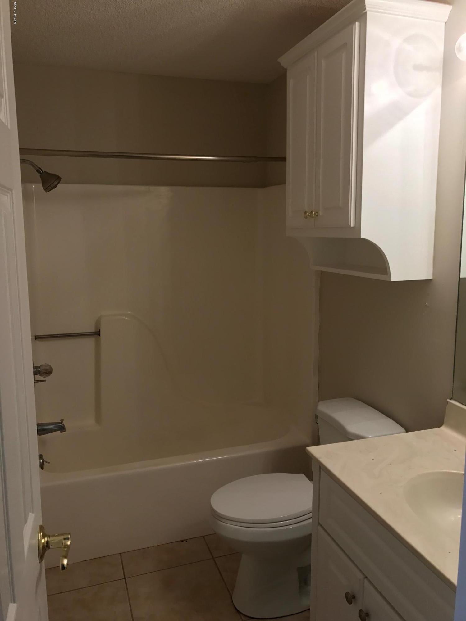 Horizon South V - Residential Lease