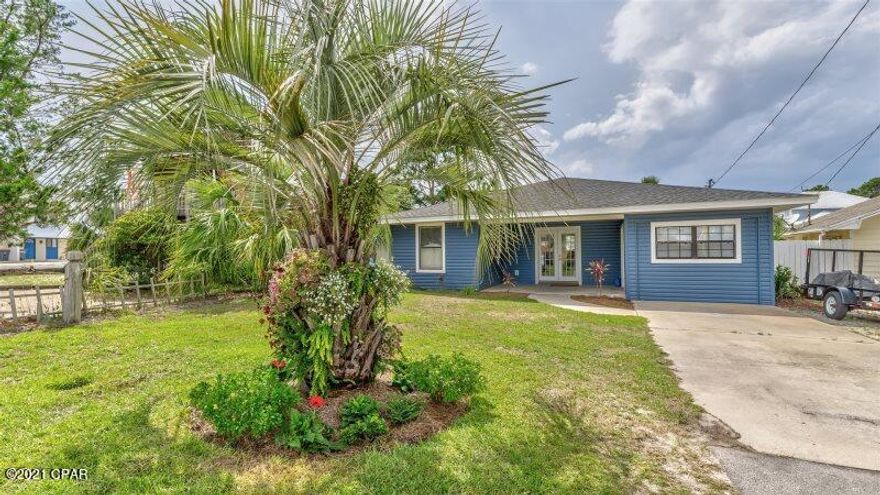 For Rent. Available now through February 28, 2022. This 3 bedroom, 2 bath home is conveniently located off Thomas Drive and comes fully furnished. Kitchen features include granite counter tops, stainless steel appliances and an eat-in dining room. The spacious master bedroom offers a queen size bed and access to the front patio. One guest bedroom features a queen size bed and the other guest bedroom features a full size bed. The Florida room is located just off the dining area and offers direct access to the fenced backyard. Full size washer/dryer included. Rent includes basic cable, water/sewer, garbage and yard maintenance. No pets. Lease under 6 months subject to 13% tax.