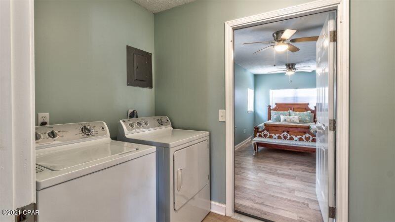 Silver Sands Unit 2 - Residential Lease