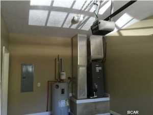 Banyon Beach - Residential Lease