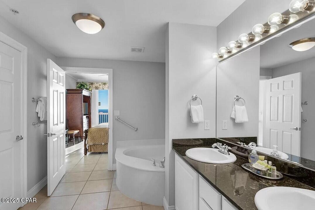 Calypso Towers I - Residential