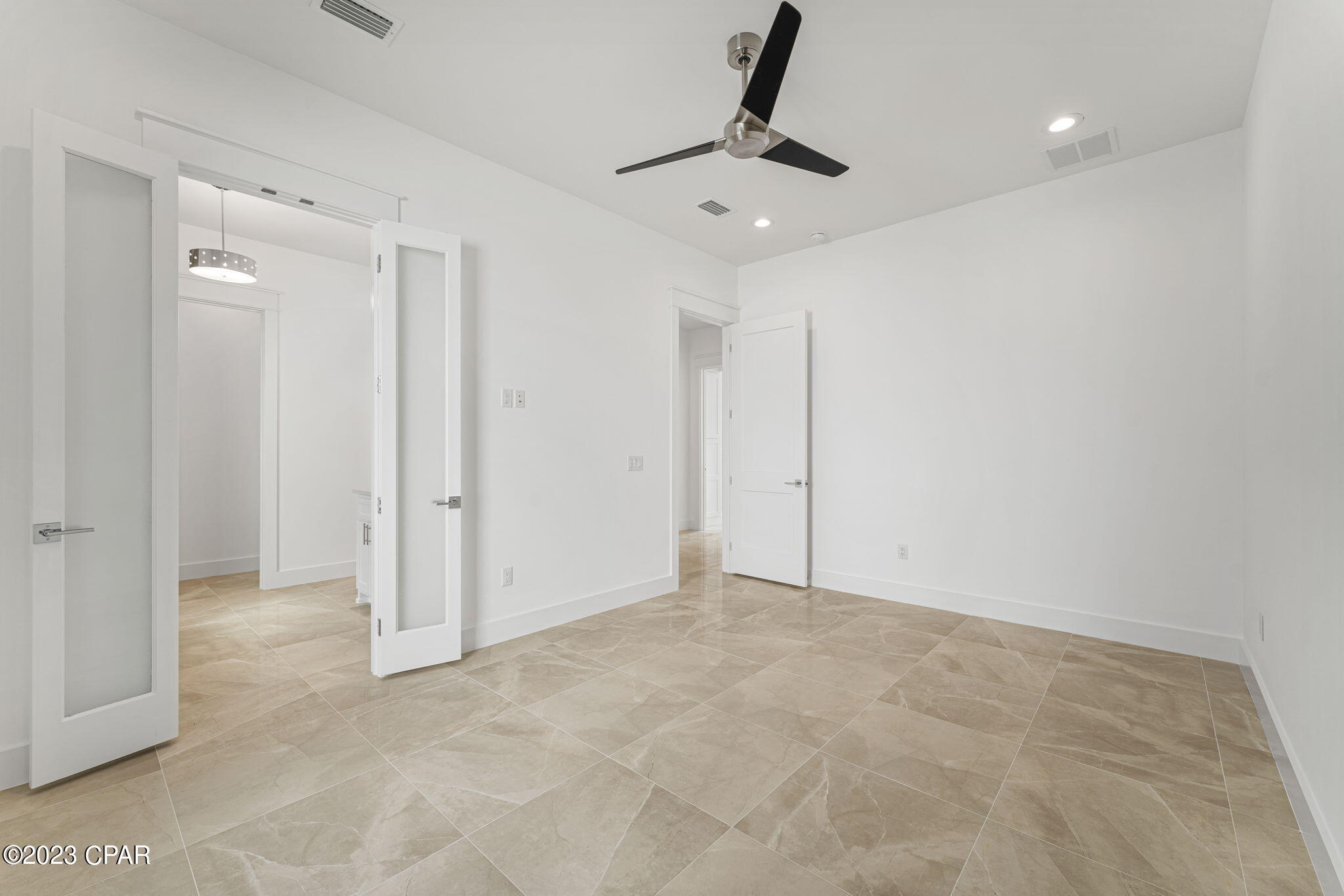 Sanctuary Beach - Residential