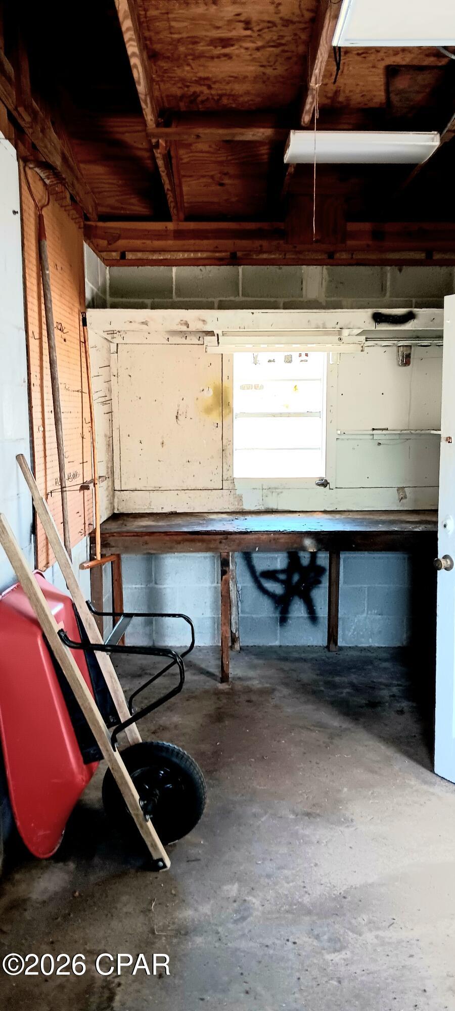 Lake Drive Heights - Residential Lease