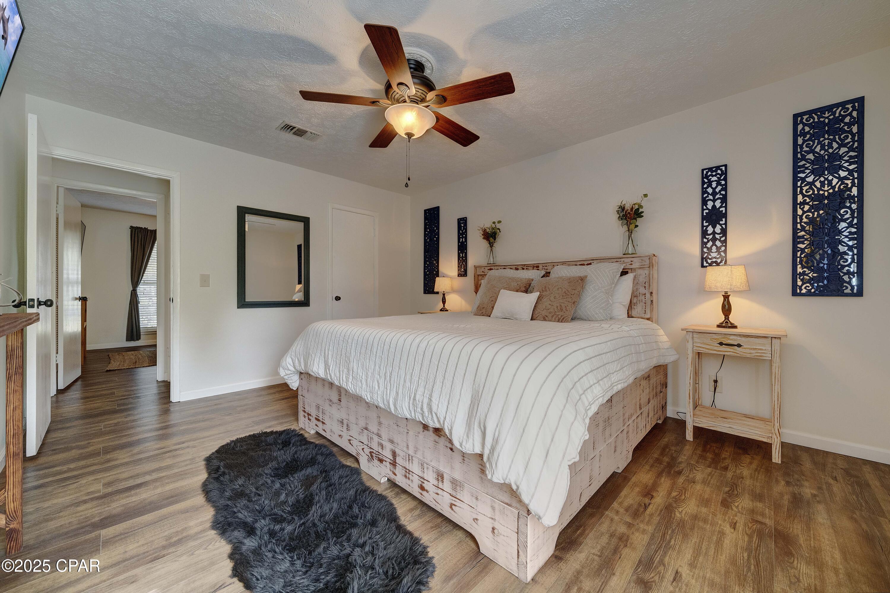 Shoreline Properties#1 - Residential