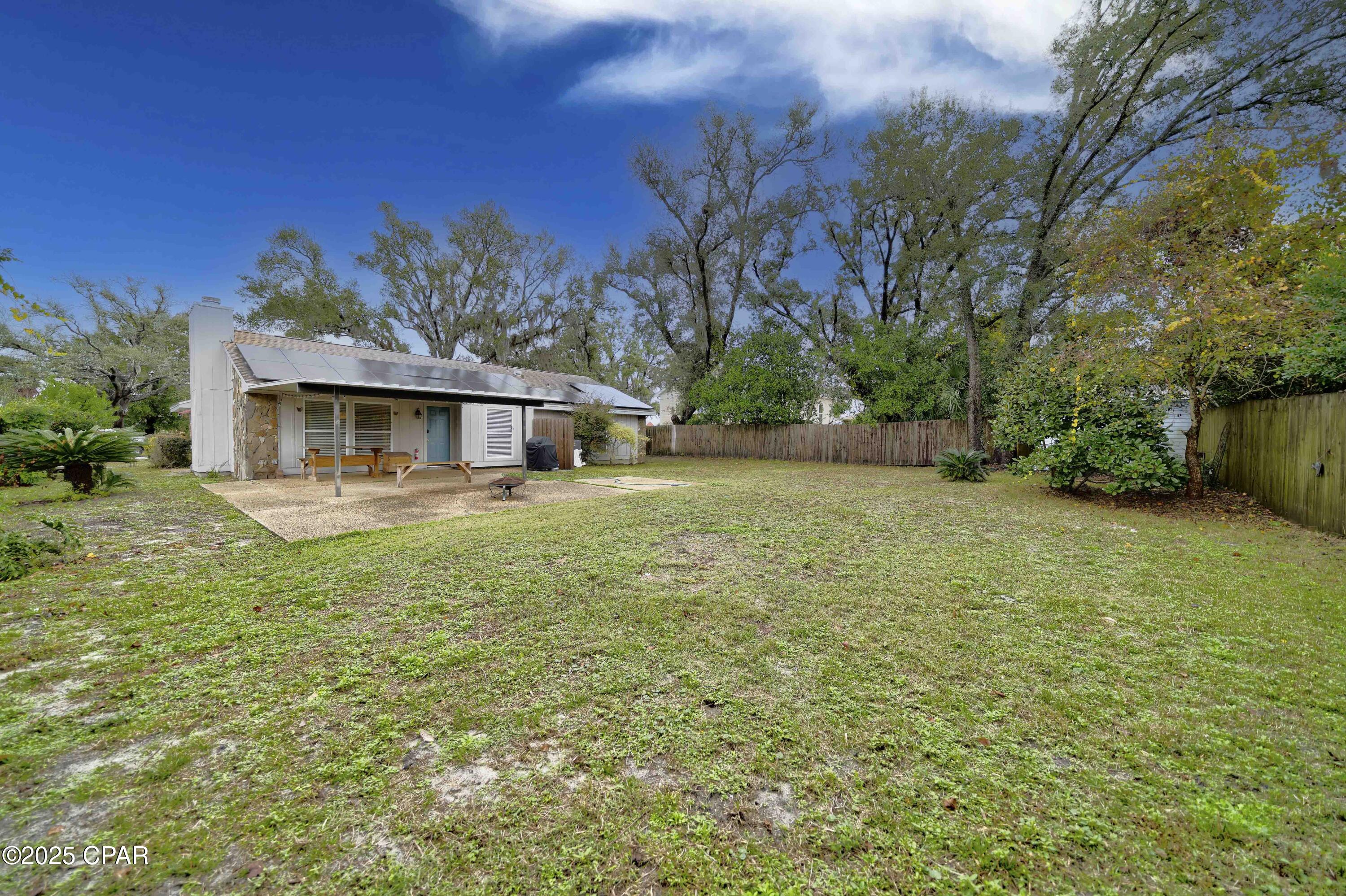 Shoreline Properties#1 - Residential