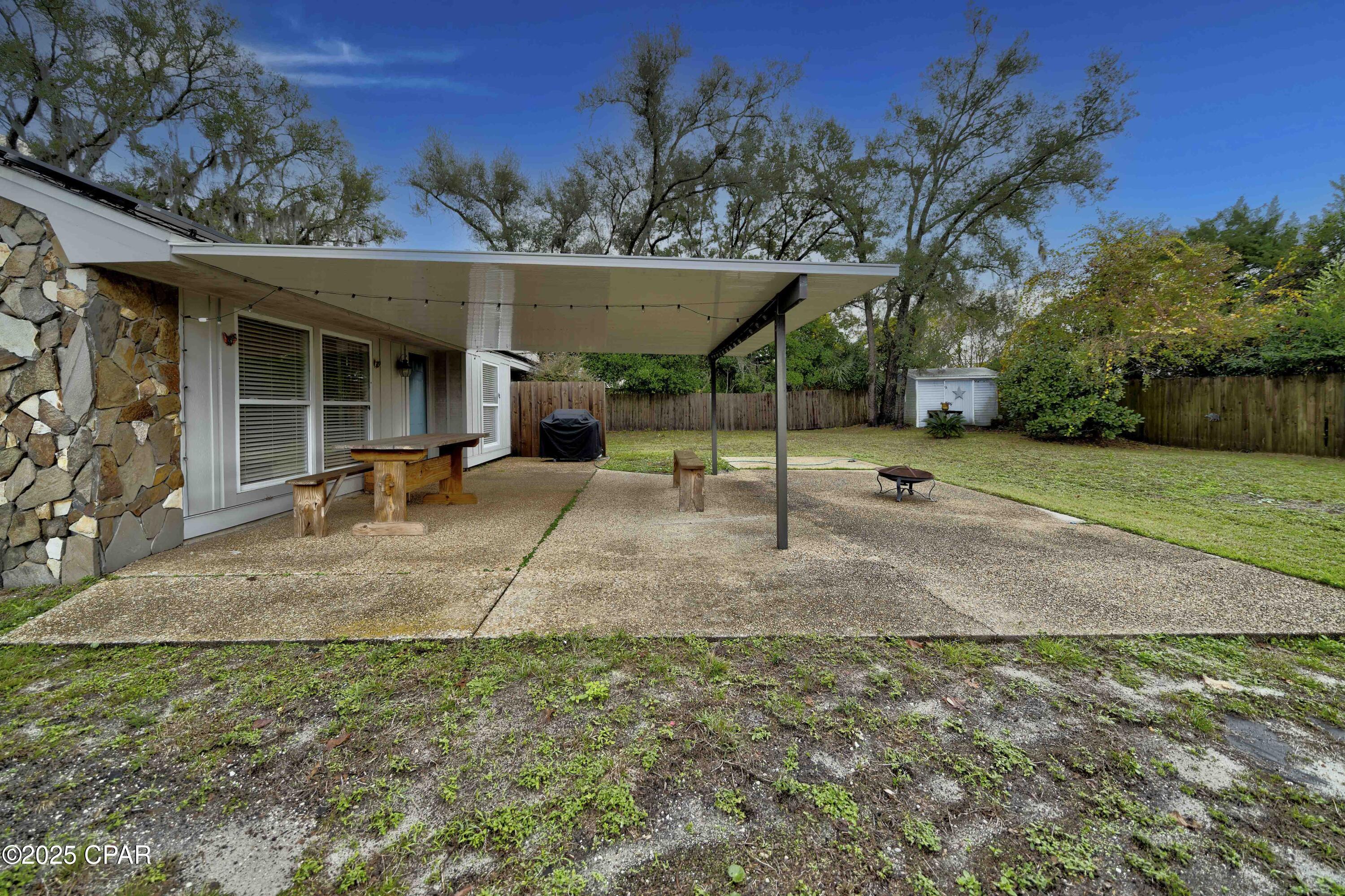 Shoreline Properties#1 - Residential