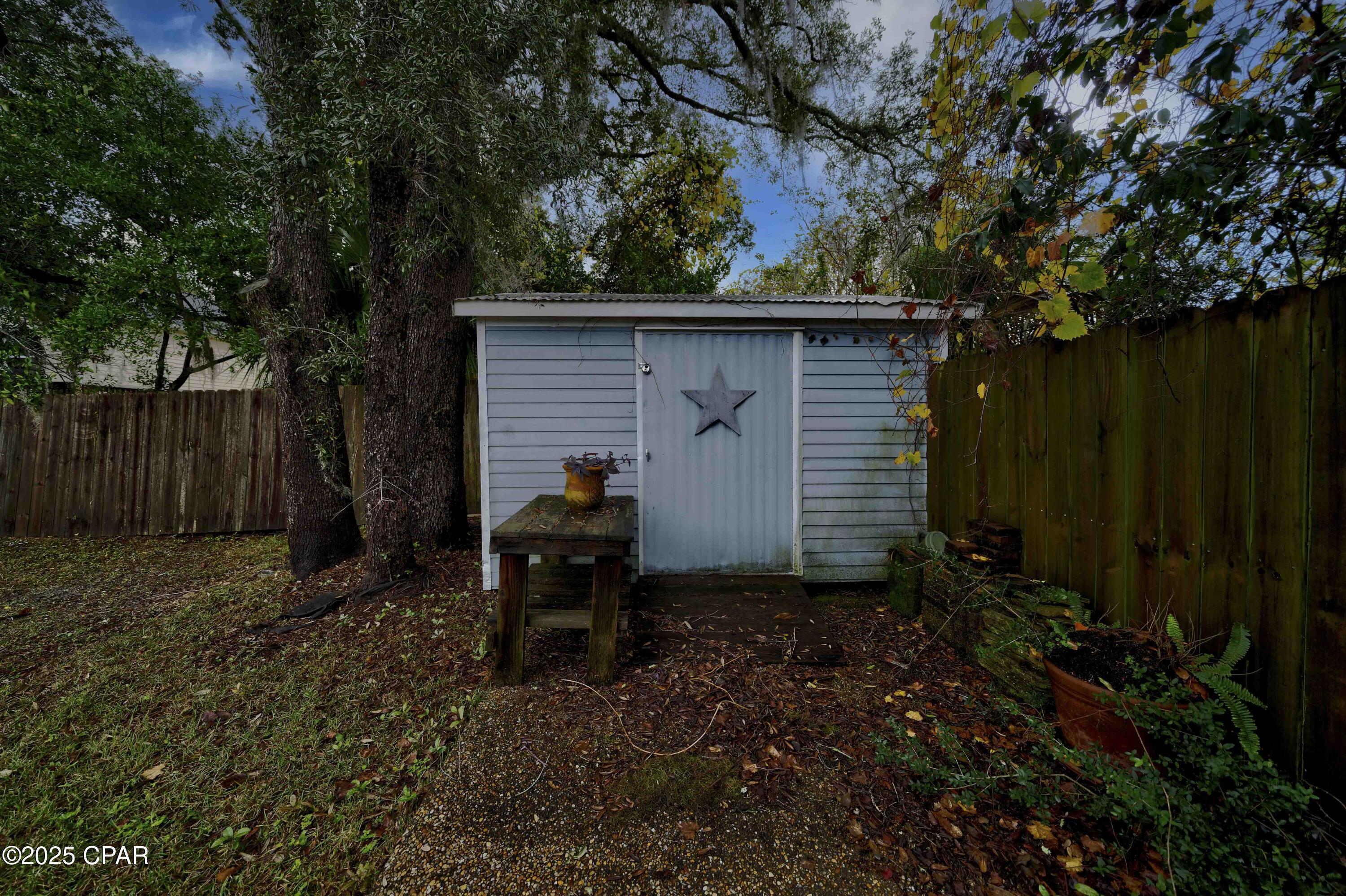 Shoreline Properties#1 - Residential