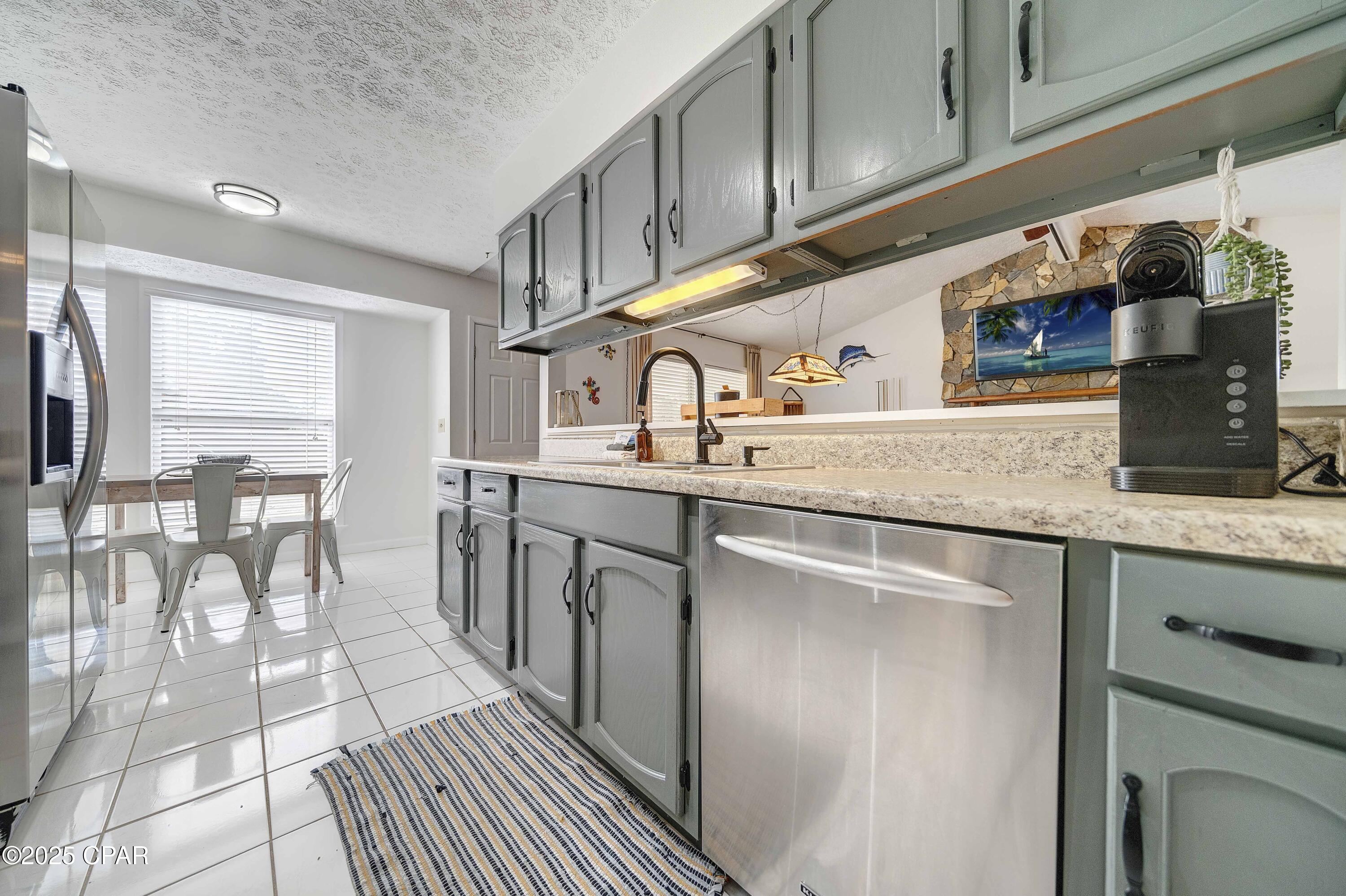 Shoreline Properties#1 - Residential