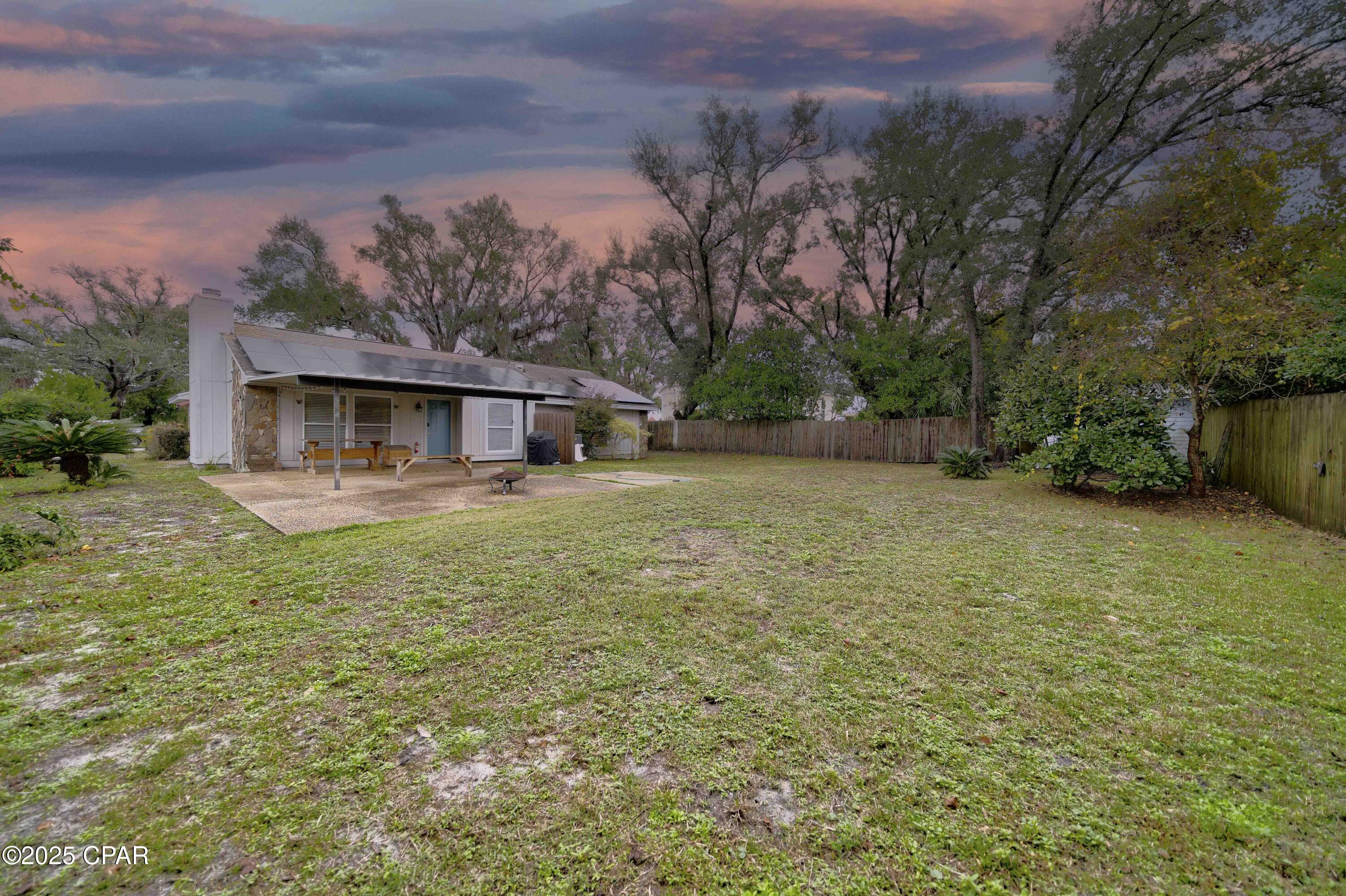 Shoreline Properties#1 - Residential