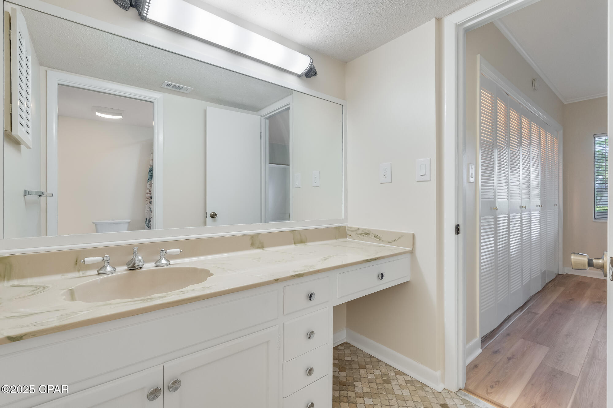 Leisure #1 Condo - Residential