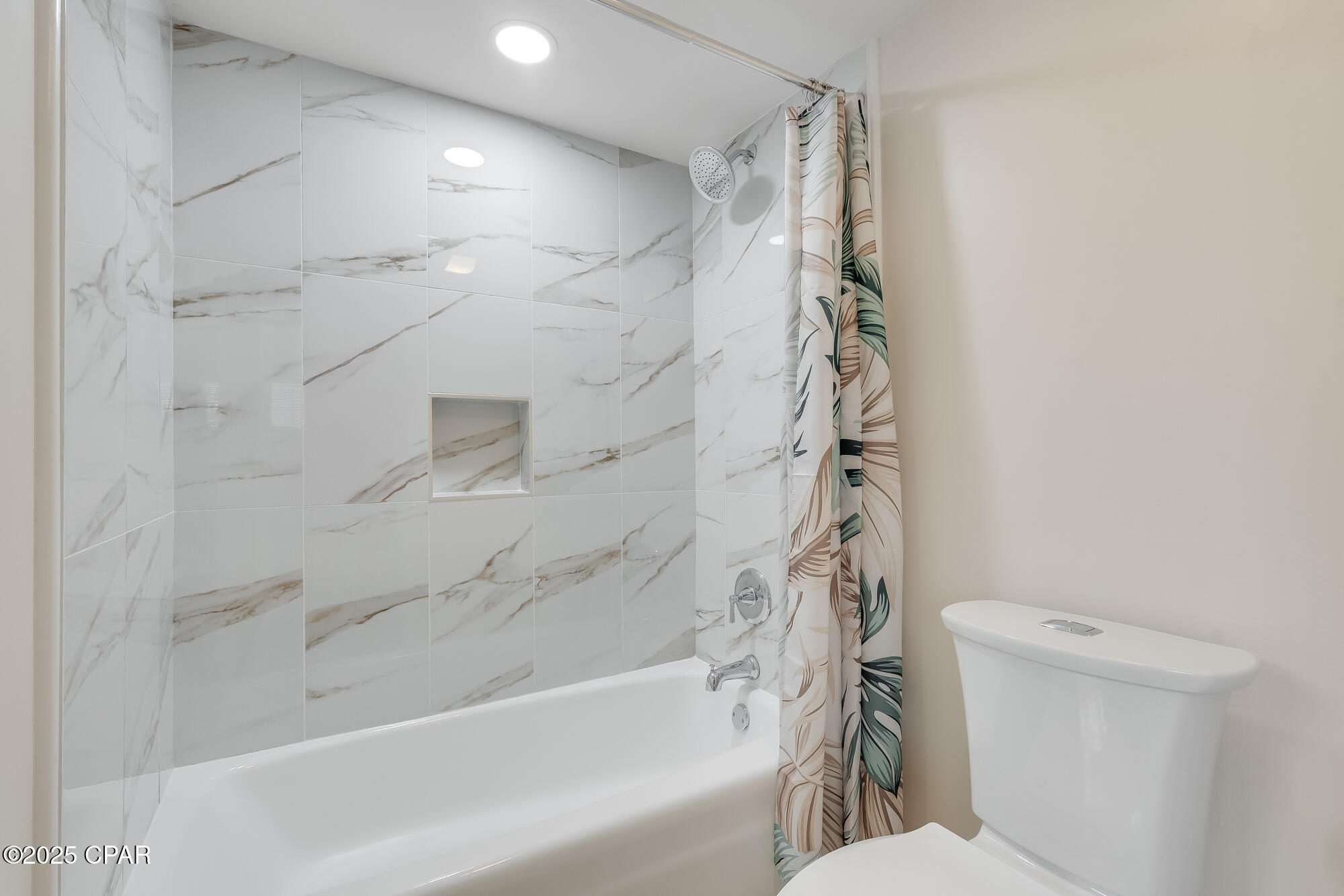 Leisure #1 Condo - Residential