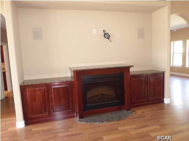 Mittie Lane - Residential