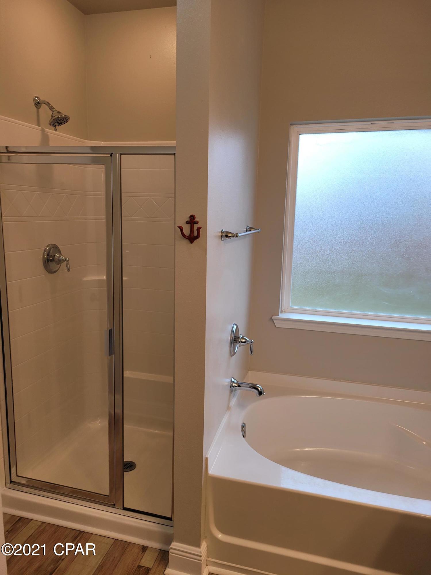 Village Of Mill Bayou/Shoreline Village Ph 1A - Residential Lease