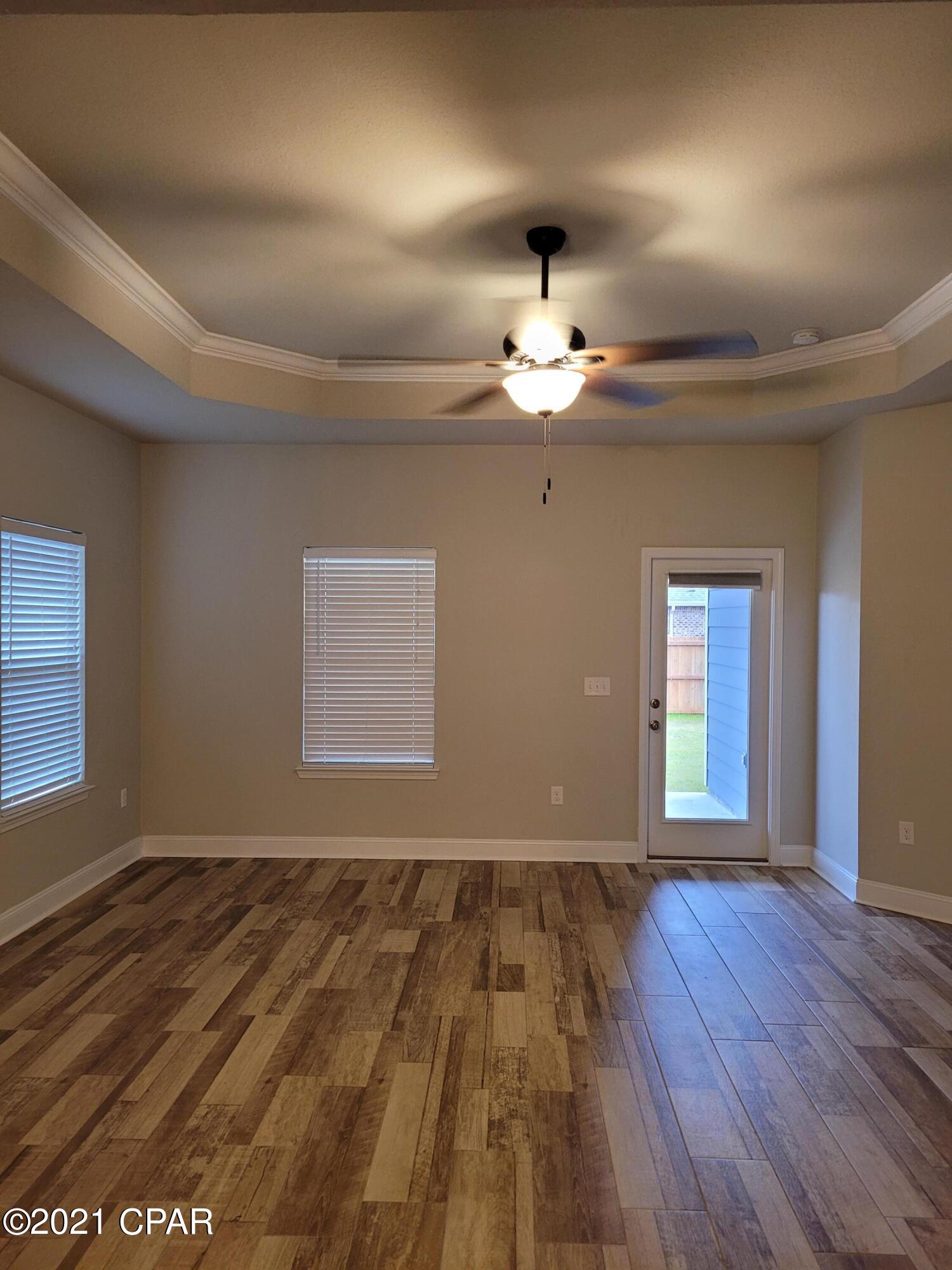 Village Of Mill Bayou/Shoreline Village Ph 1A - Residential Lease