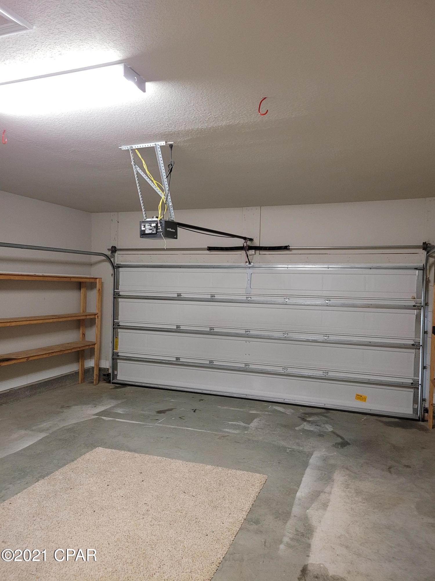 Village Of Mill Bayou/Shoreline Village Ph 1A - Residential Lease