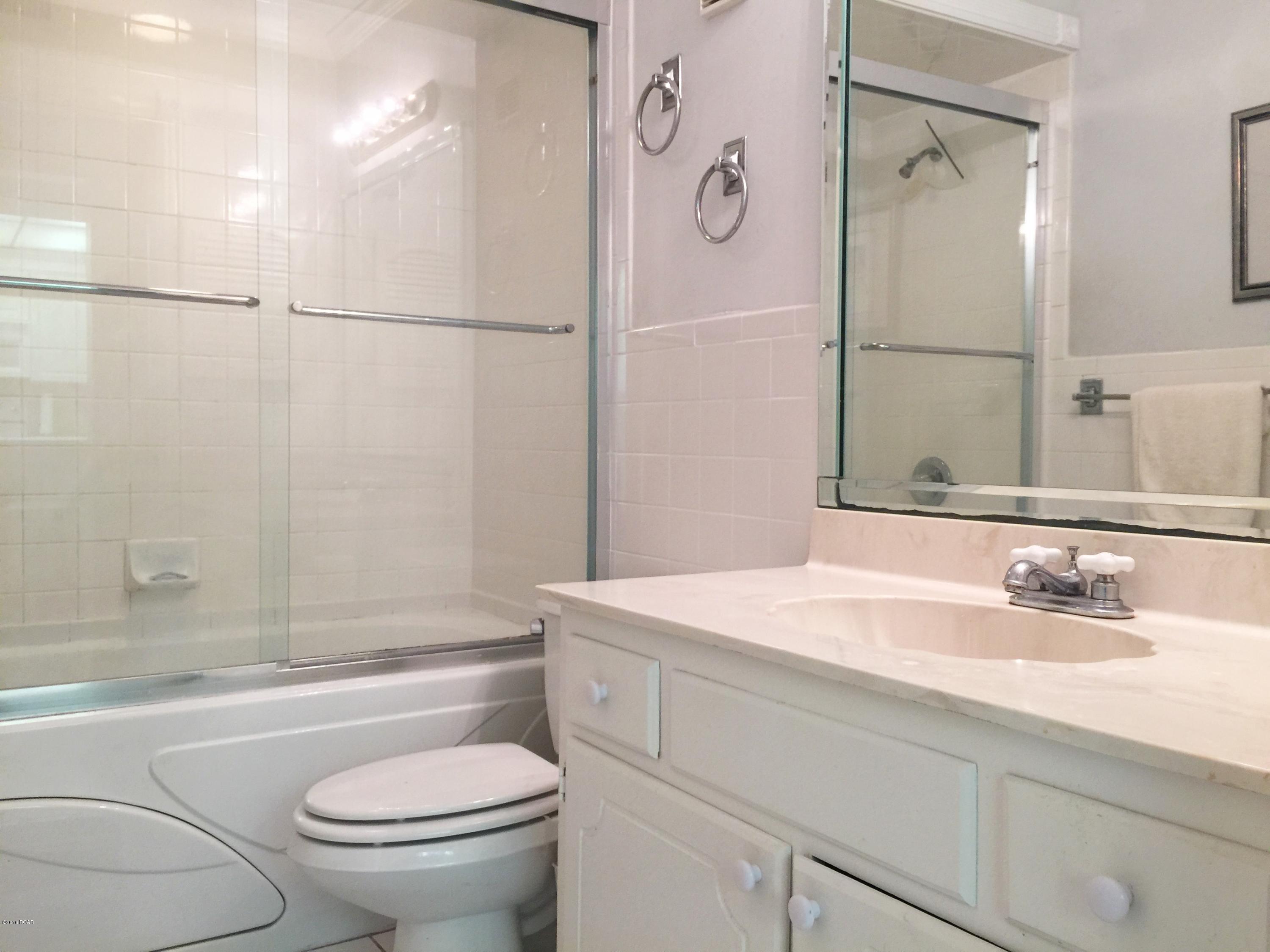 Regency Towers - Residential