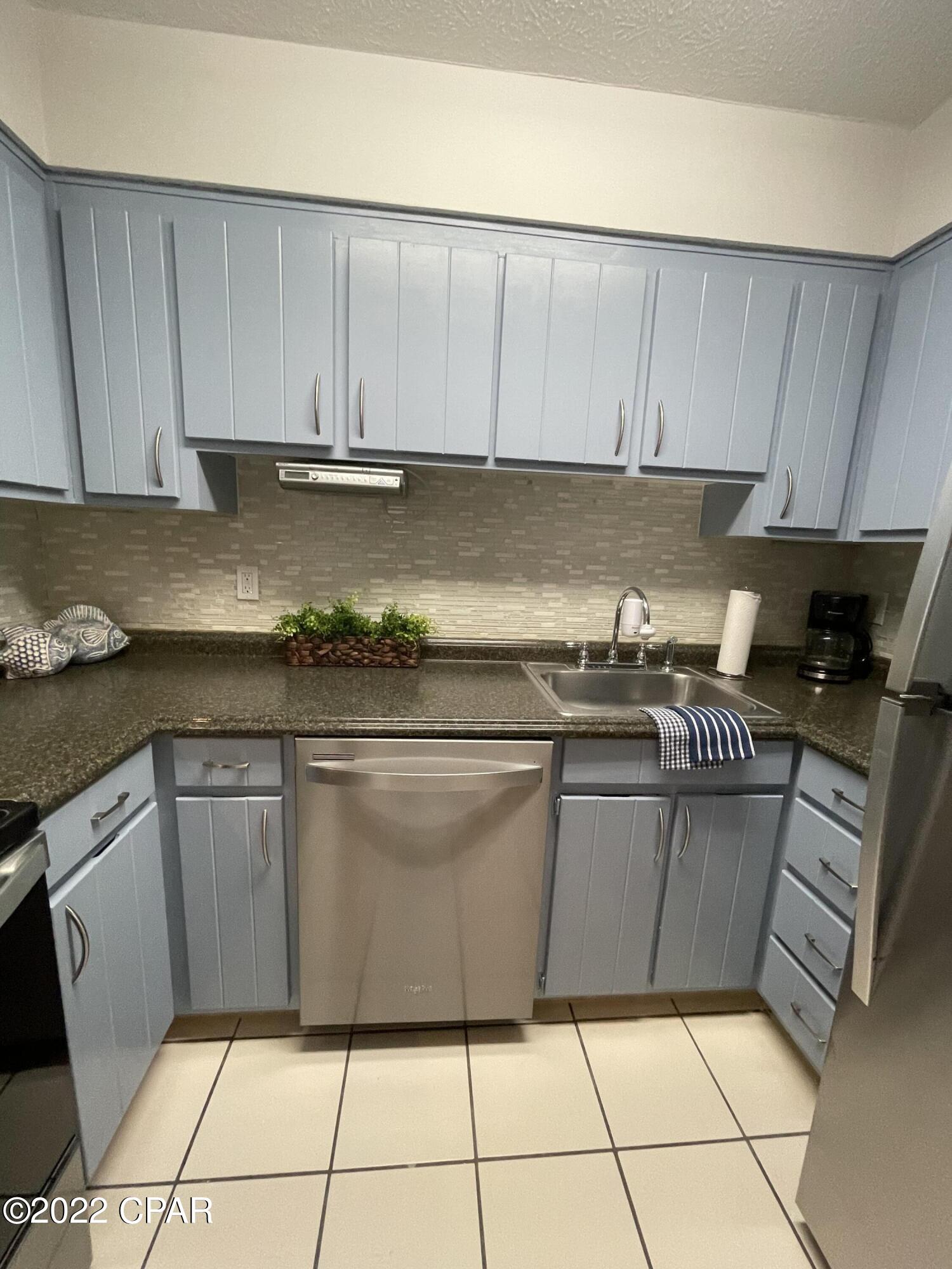 Endless Summer I - Residential