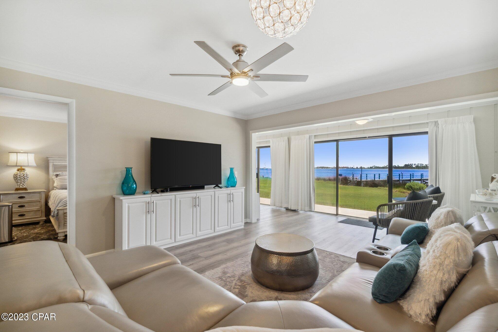 Bay Point Studio Villas Unit 3 - Residential