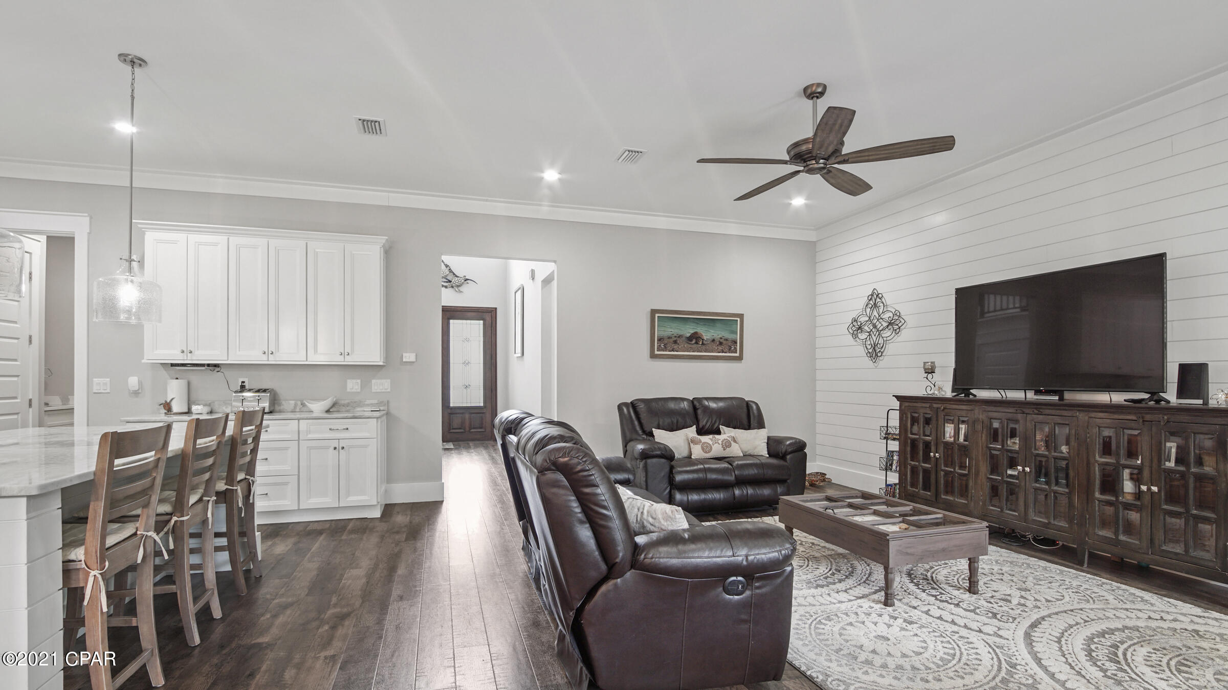 Dolphin Bay Ph I - Residential