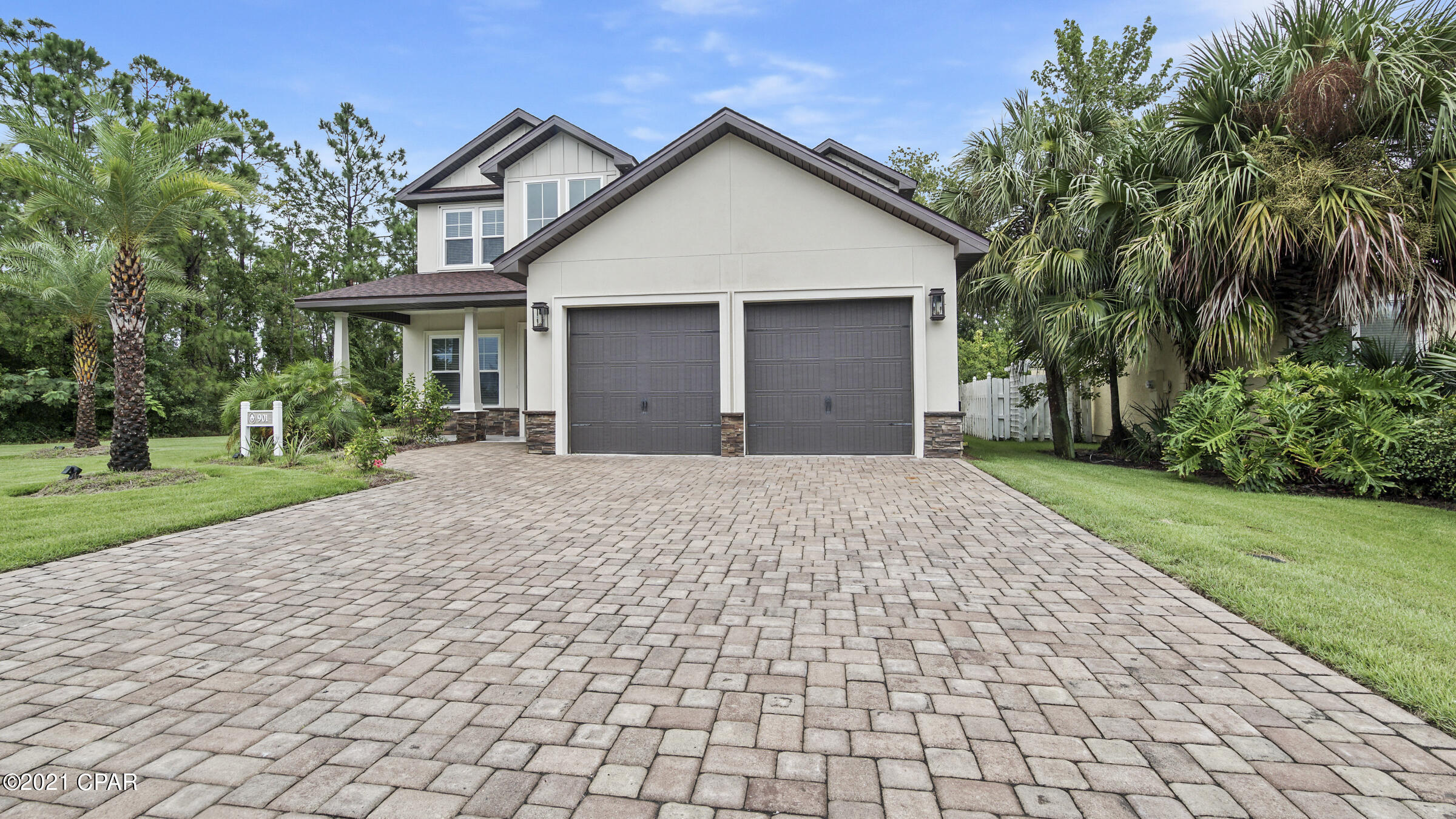 Dolphin Bay Ph I - Residential