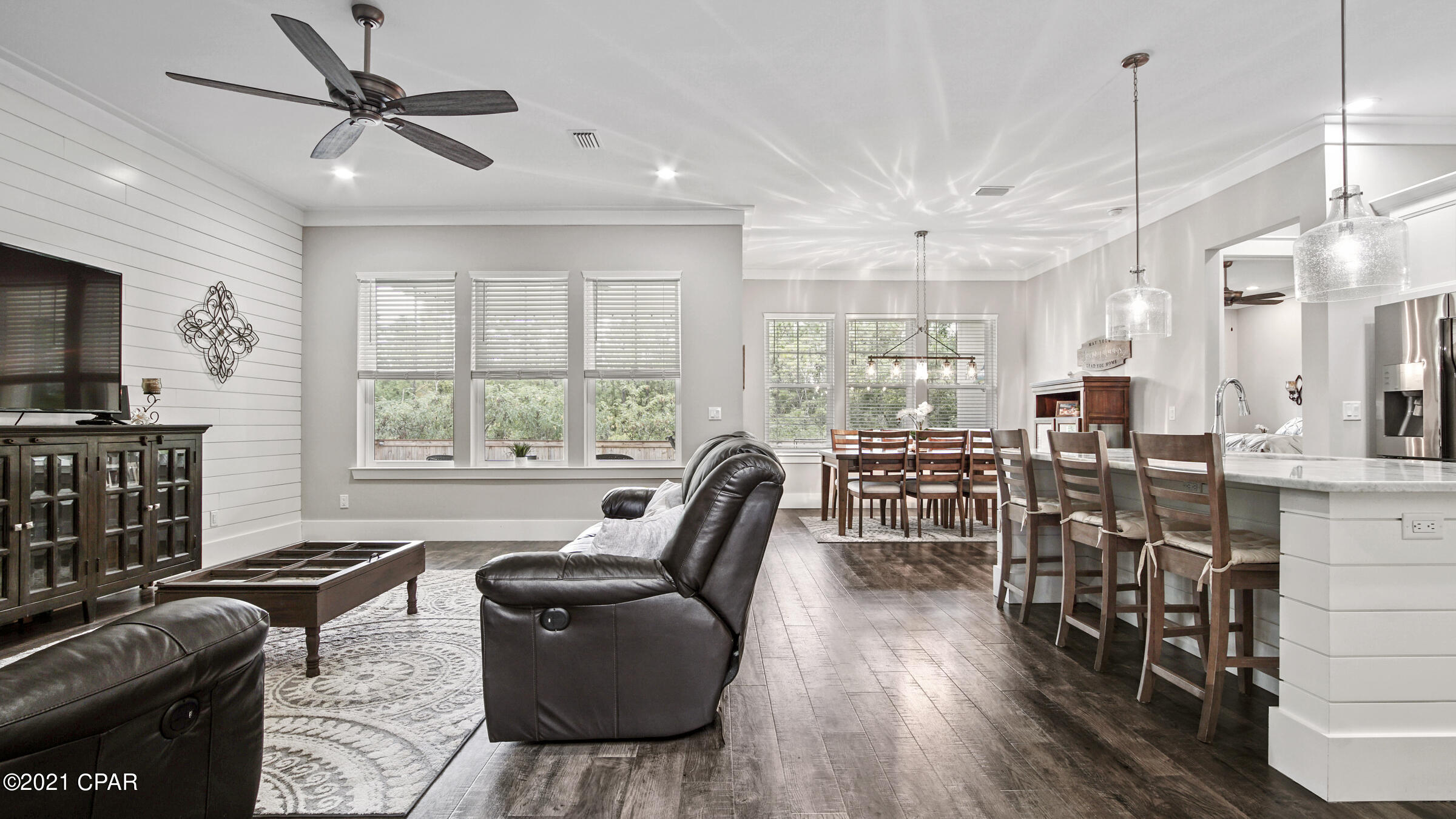 Dolphin Bay Ph I - Residential