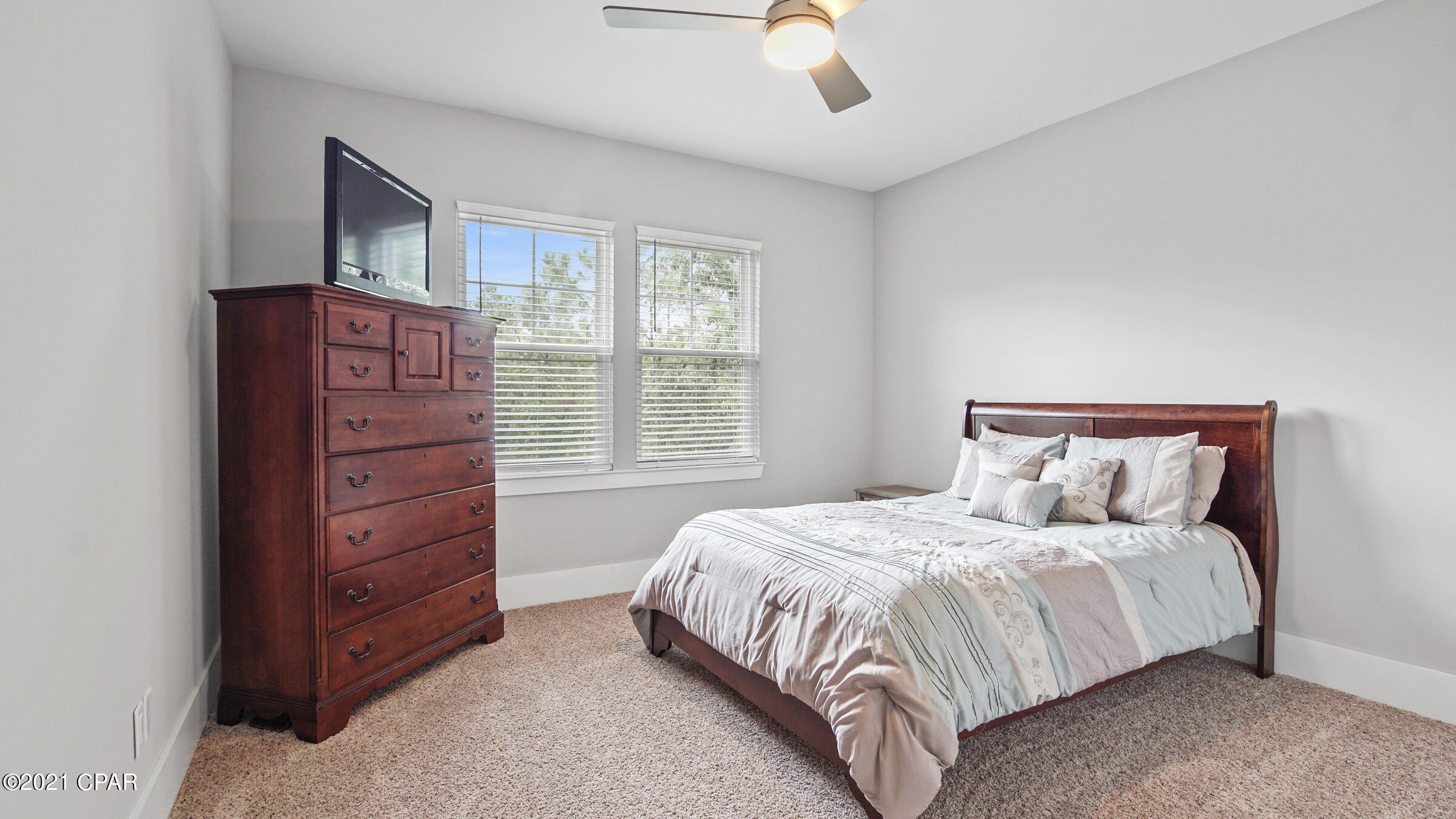 Dolphin Bay Ph I - Residential