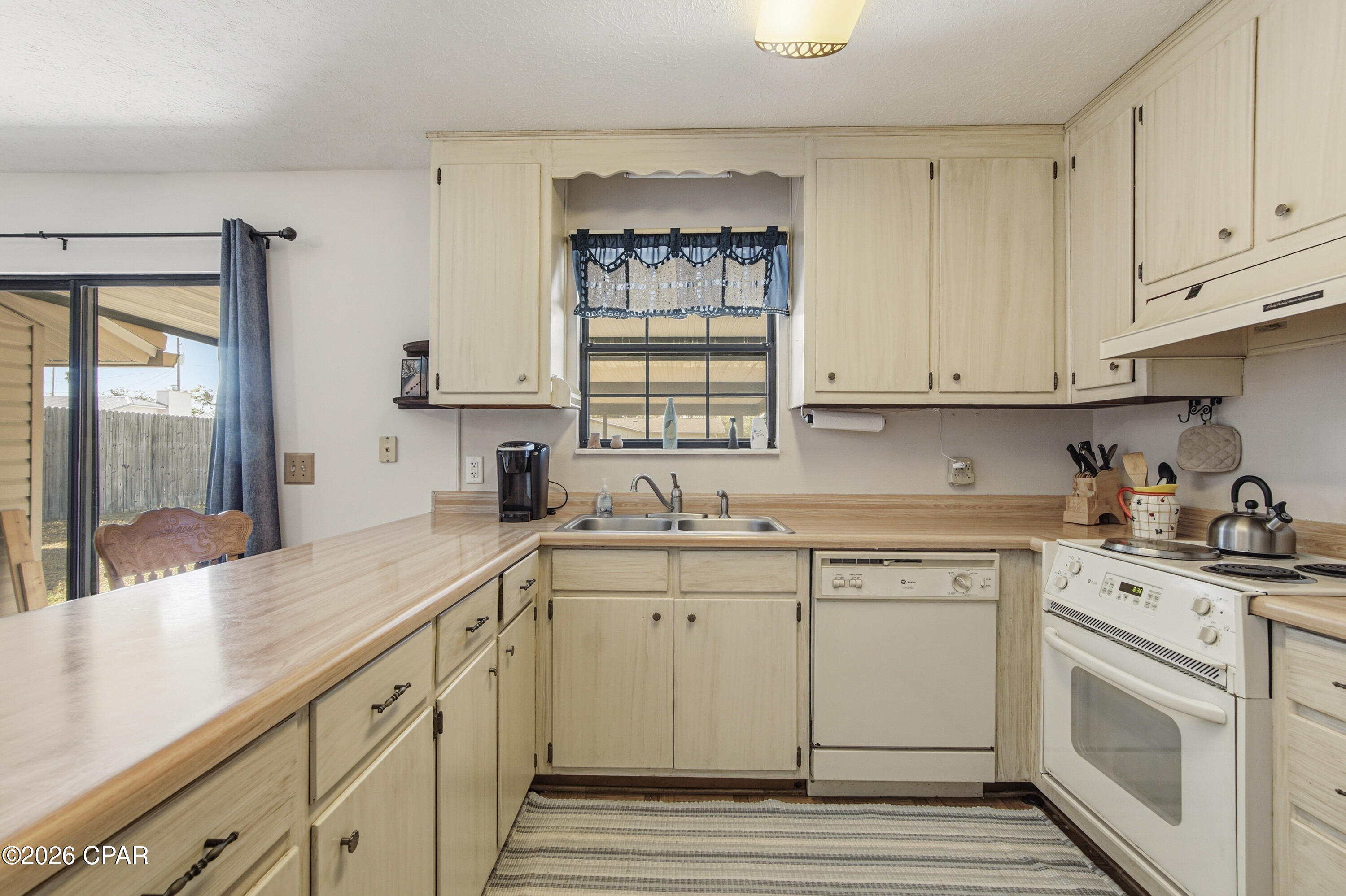 Belaire Estates U-5 - Residential