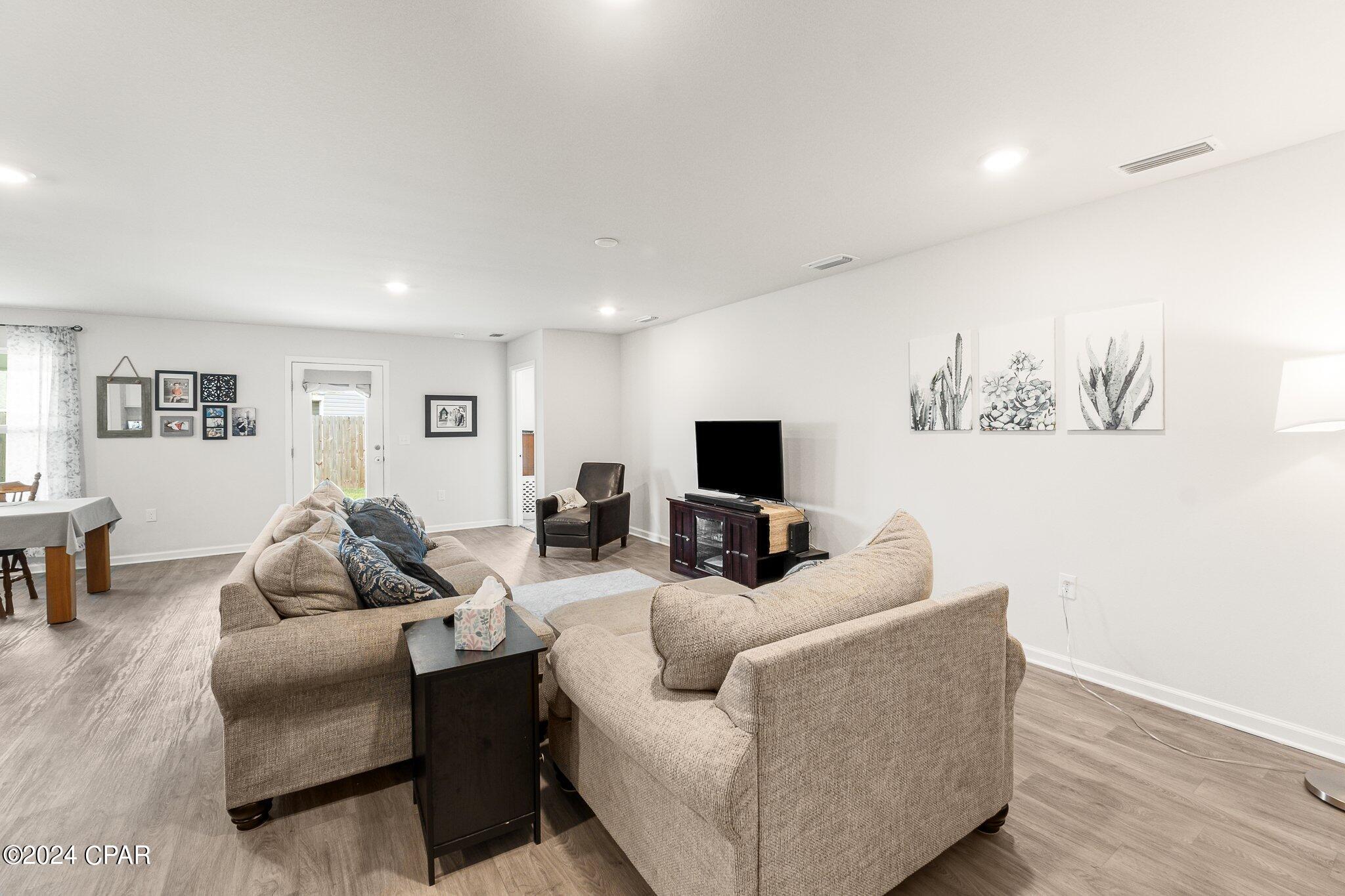 Bridge Harbor - Residential Lease