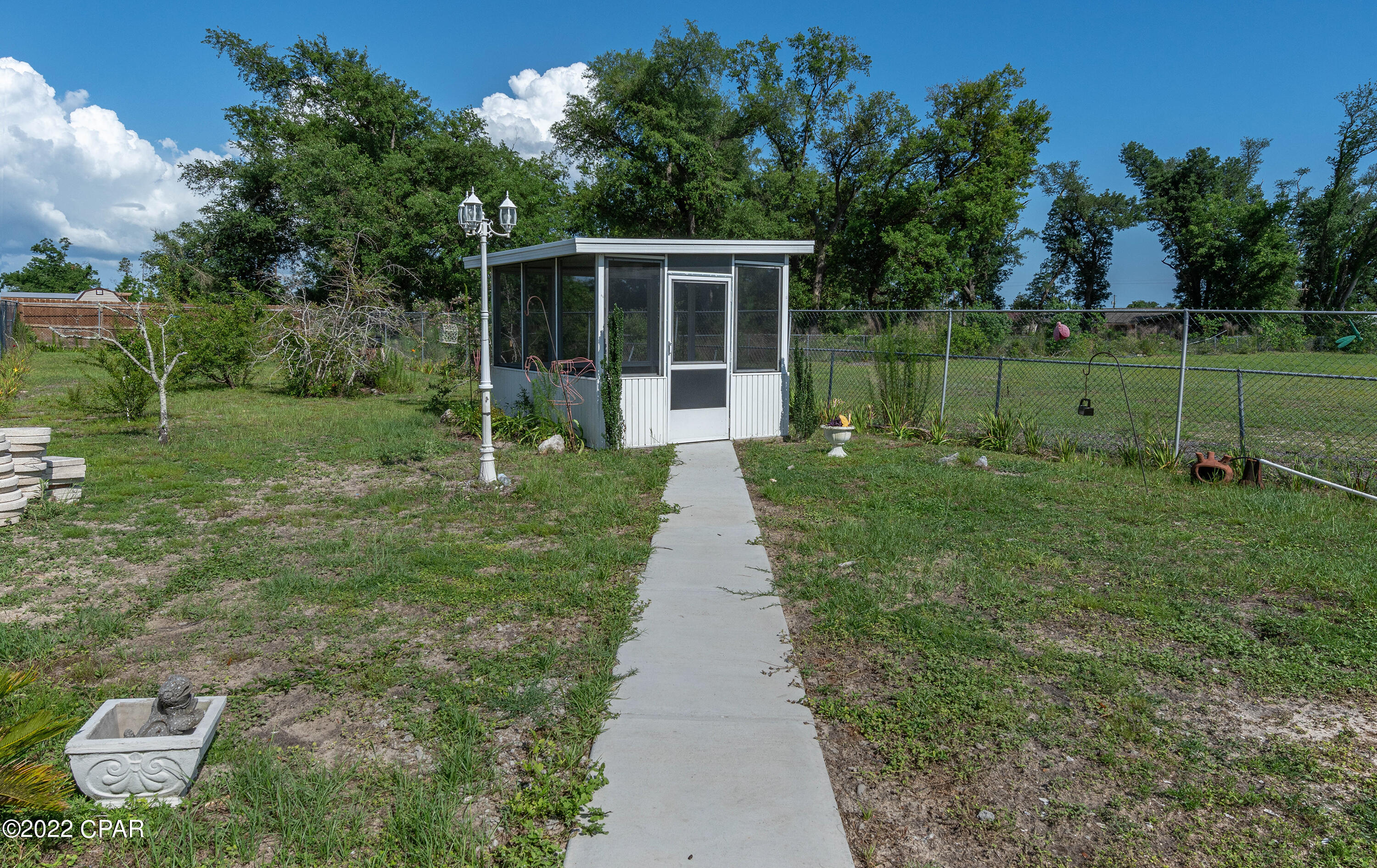 Highway 22 West Estates - Residential