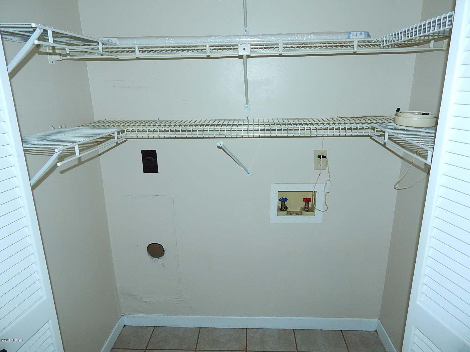 Long Point Cove - Residential Lease