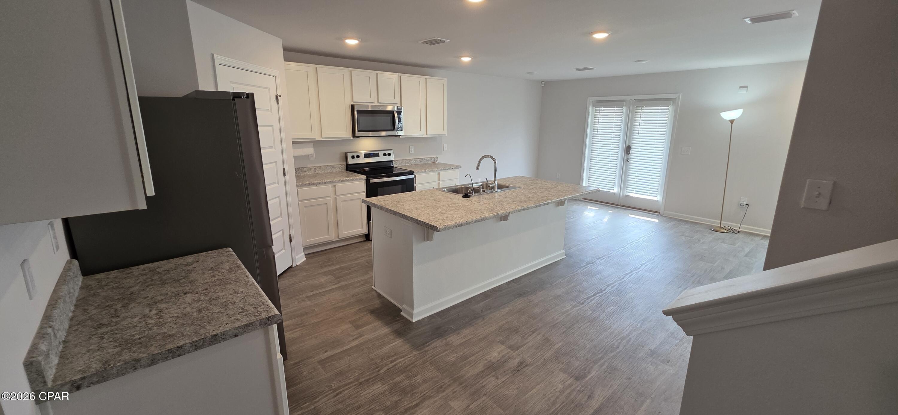 [No Recorded Subdiv] - Residential Lease